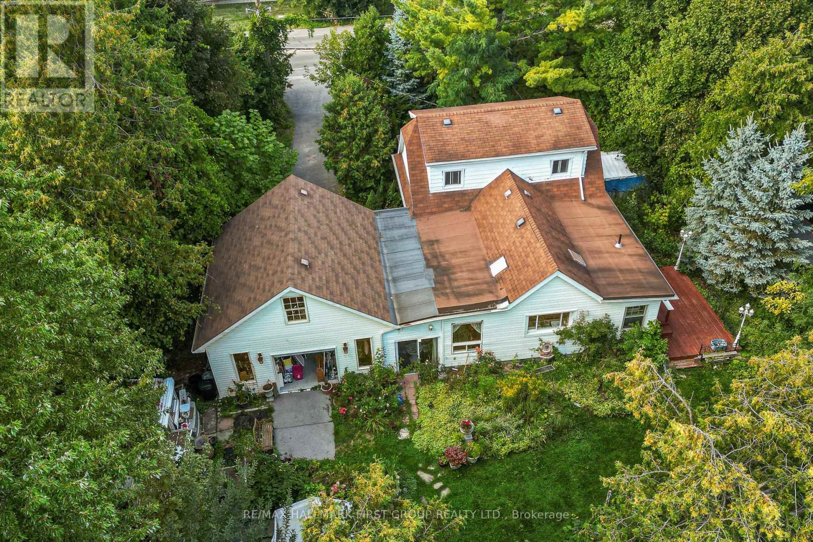 1433 Finch Avenue, Pickering, Ontario  L1V 1J8 - Photo 2 - E12688642