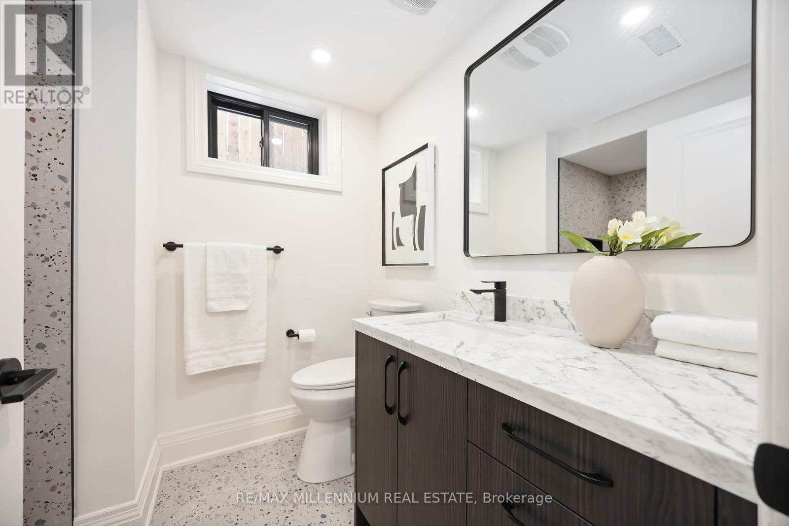 131 Applefield Drive, Toronto, Ontario  M1P 3Y5 - Photo 39 - E12688768