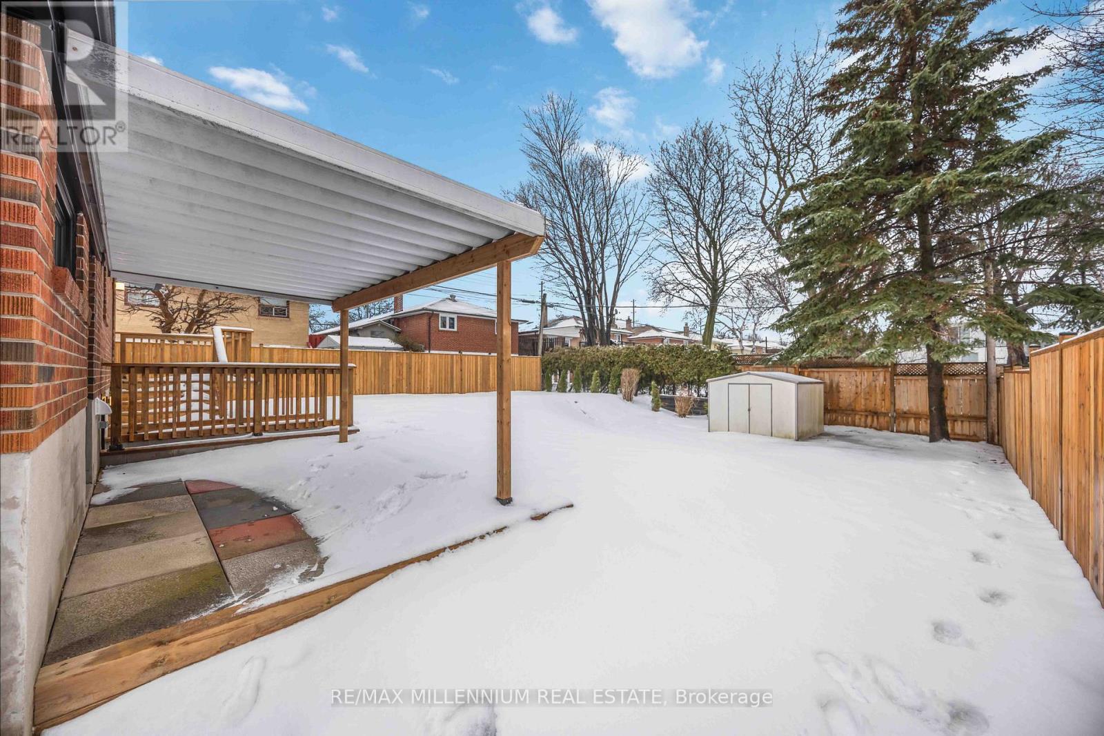 131 Applefield Drive, Toronto, Ontario  M1P 3Y5 - Photo 46 - E12688768