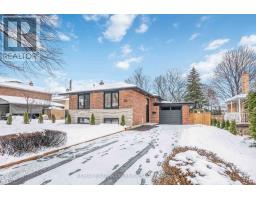 131 APPLEFIELD DRIVE, Toronto, Ontario