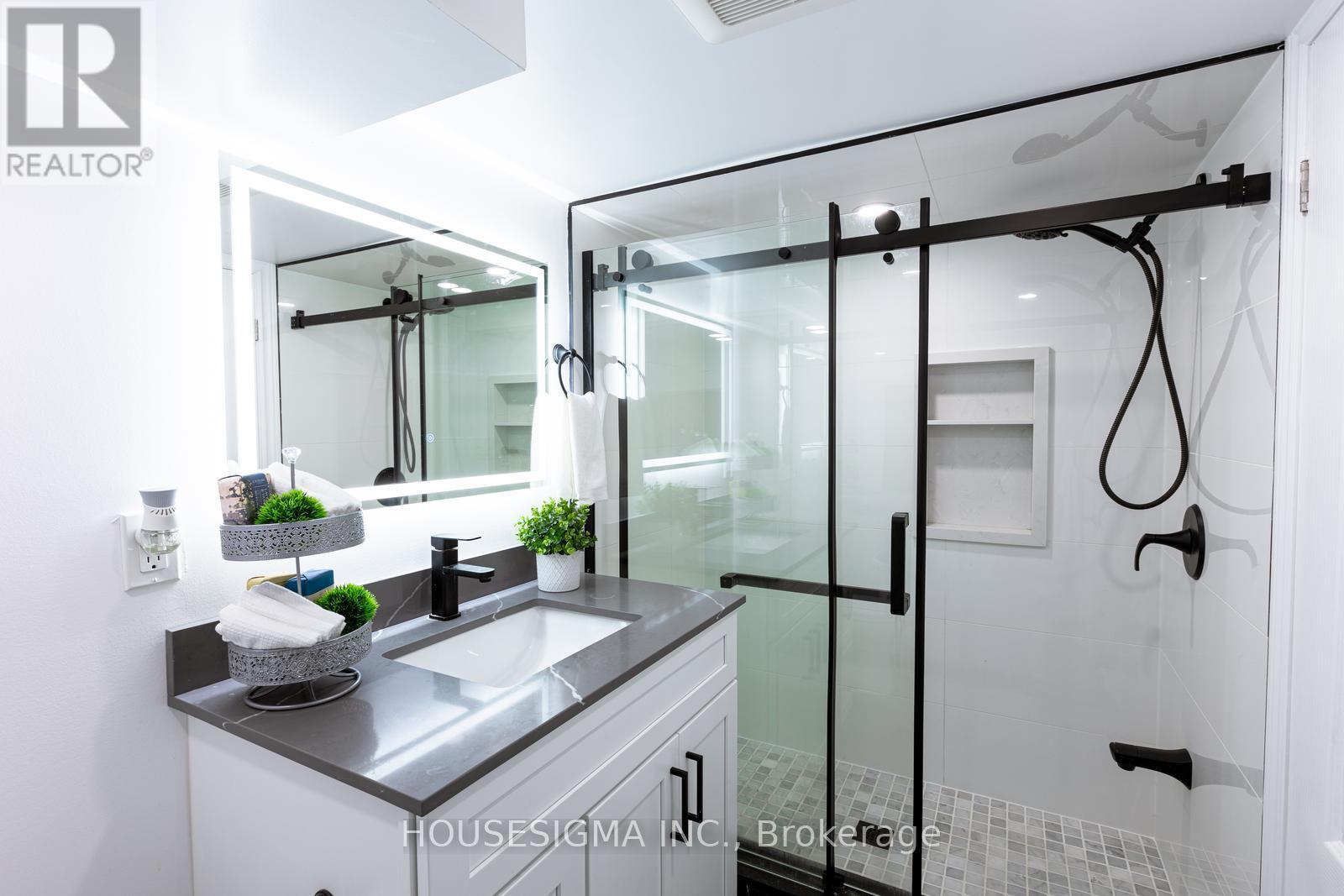 4 Concession Street E, Clarington, Ontario  L1C 1Y1 - Photo 14 - E12688814