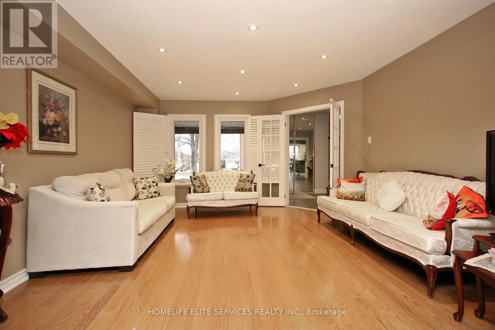 58 Hearne Crescent, Ajax, Ontario  L1T 3P6 - Photo 11 - E12688870