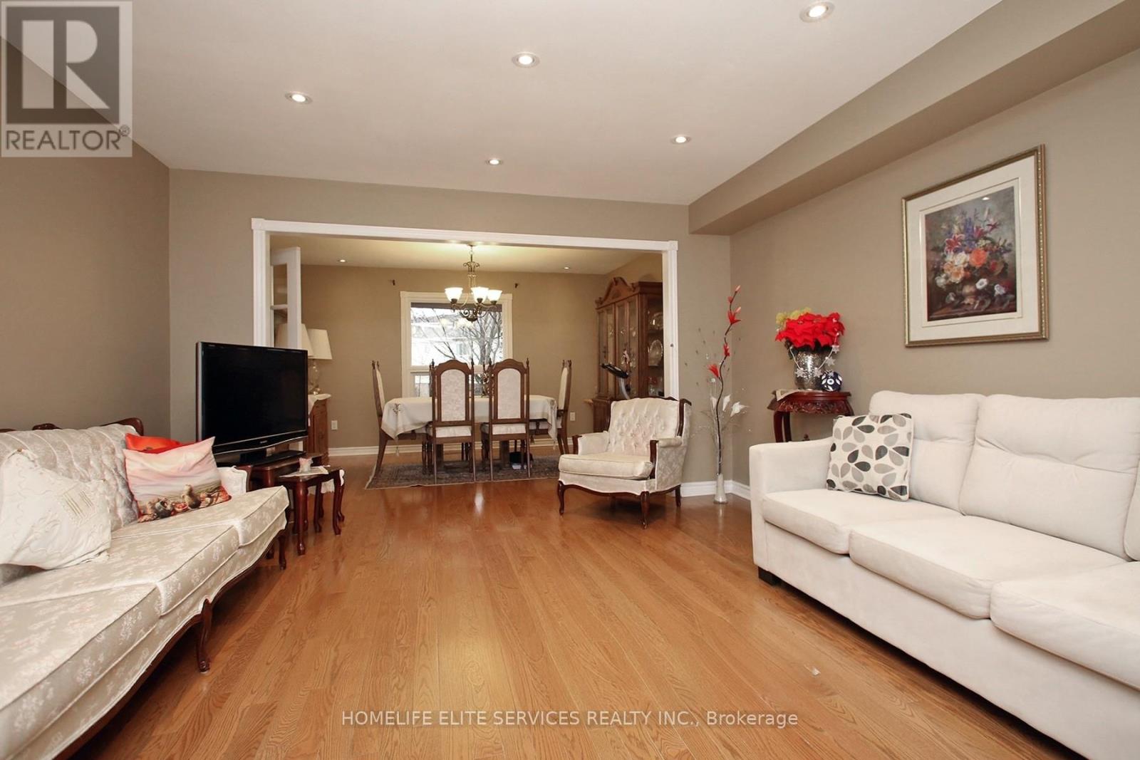 58 Hearne Crescent, Ajax, Ontario  L1T 3P6 - Photo 7 - E12688870