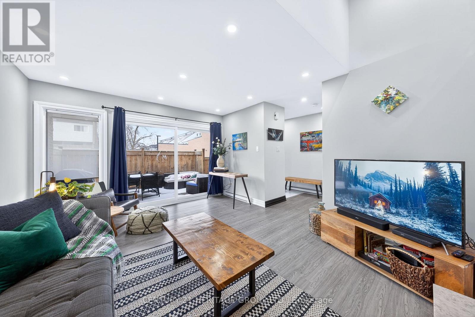 293 Milestone Crescent, Aurora, Ontario  L4G 3M2 - Photo 3 - N12688676