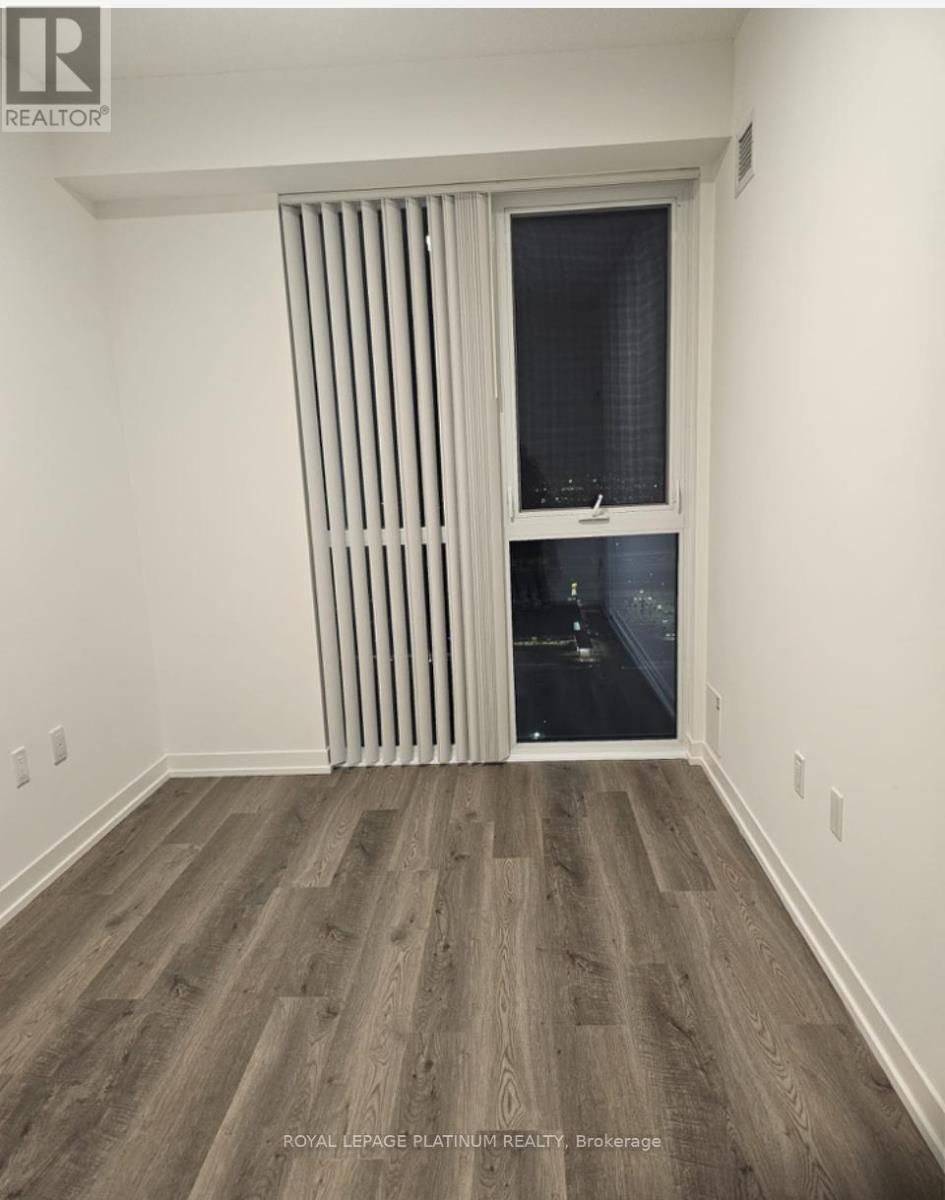 3512 - 8 Interchange Way, Vaughan, Ontario  L4K 0R2 - Photo 4 - N12688682