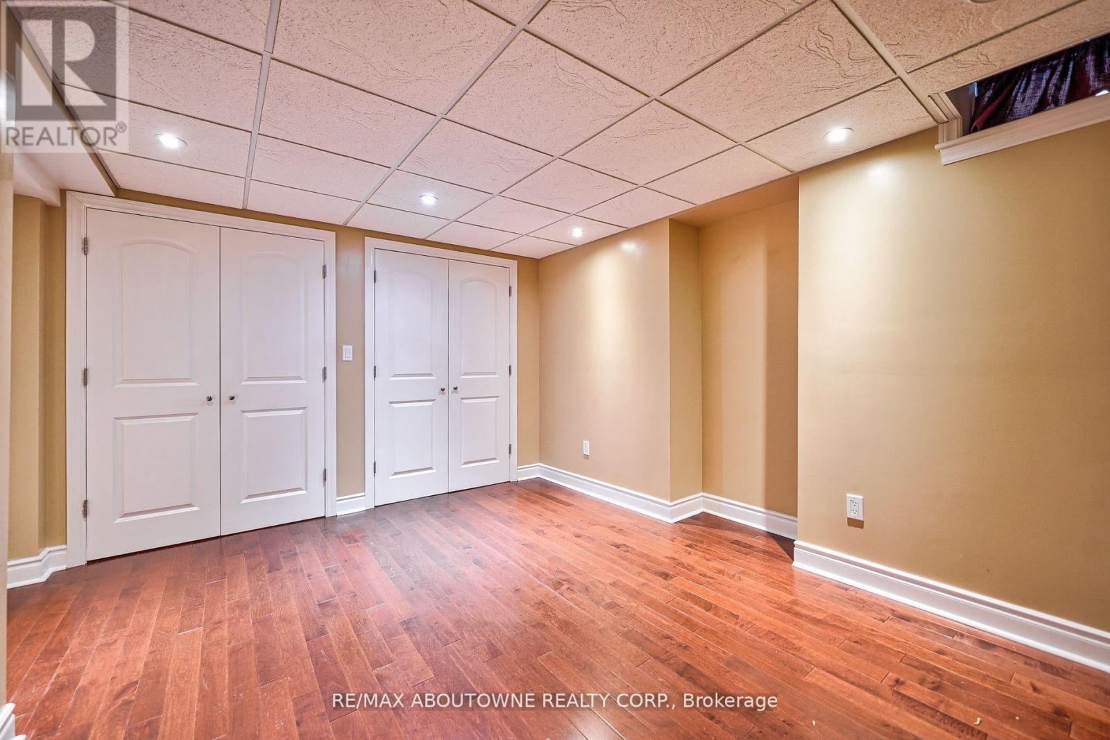 104 Cabinet Crescent, Vaughan, Ontario  L4L 6E6 - Photo 12 - N12688686