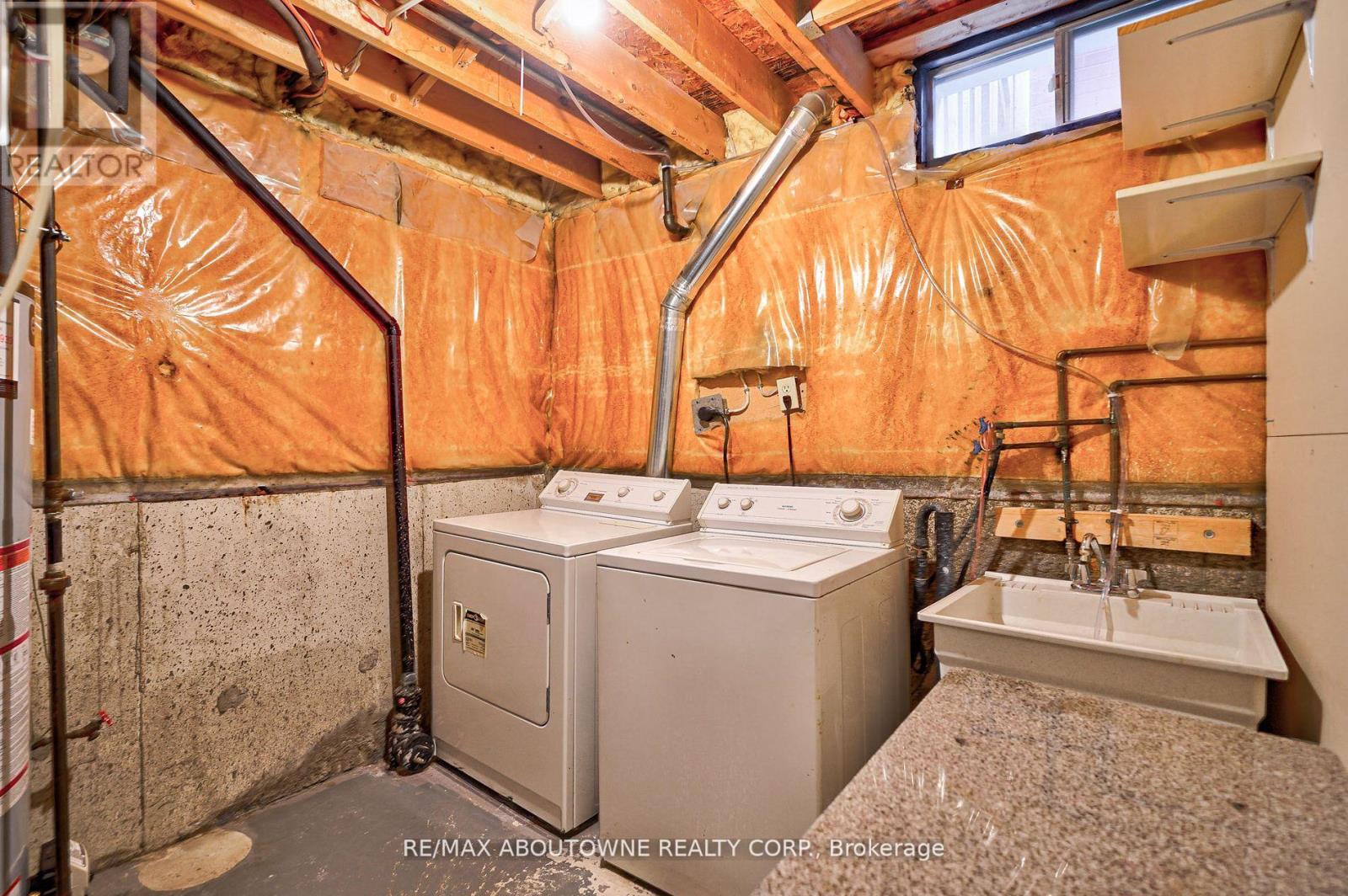 104 Cabinet Crescent, Vaughan, Ontario  L4L 6E6 - Photo 15 - N12688686