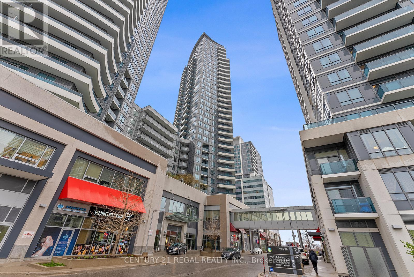 2212 - 7171 Yonge Street, Markham, Ontario  L3T 0C5 - Photo 1 - N12688808