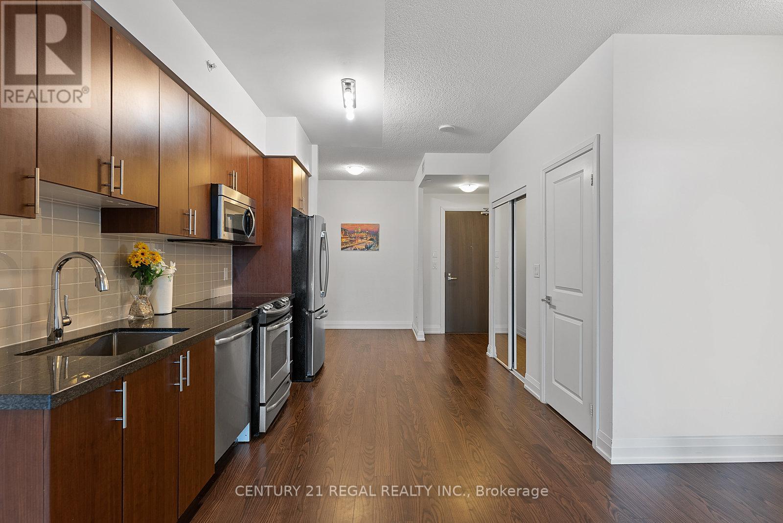 2212 - 7171 Yonge Street, Markham, Ontario  L3T 0C5 - Photo 11 - N12688808