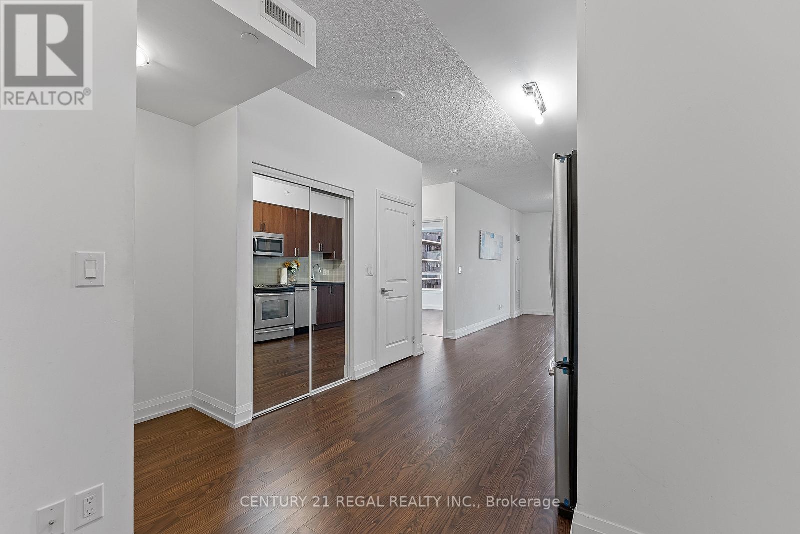 2212 - 7171 Yonge Street, Markham, Ontario  L3T 0C5 - Photo 7 - N12688808