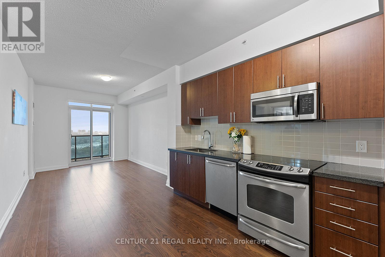 2212 - 7171 Yonge Street, Markham, Ontario  L3T 0C5 - Photo 8 - N12688808