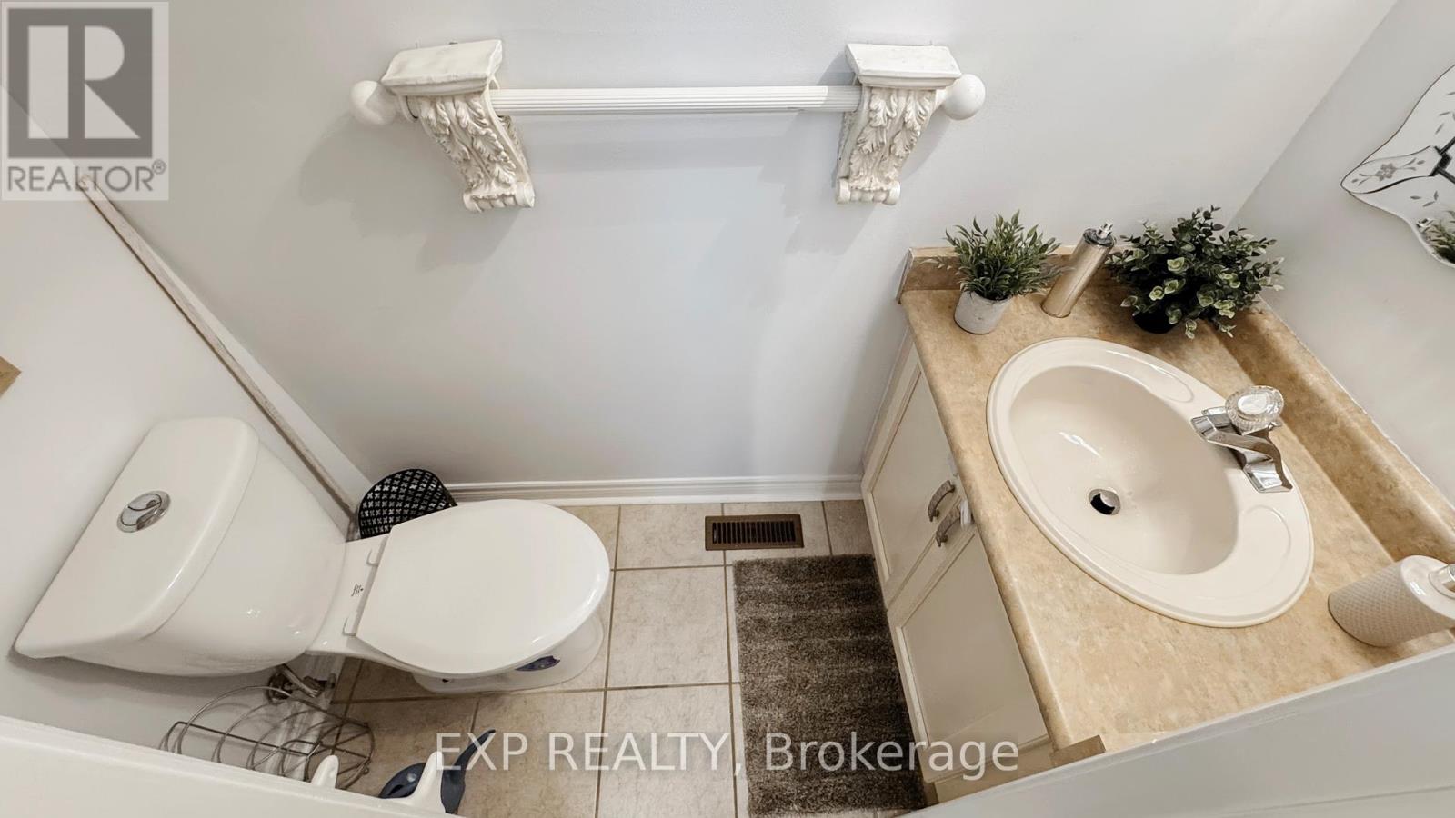 19 La Rocca Avenue, Vaughan, Ontario  L4H 2B6 - Photo 19 - N12688830