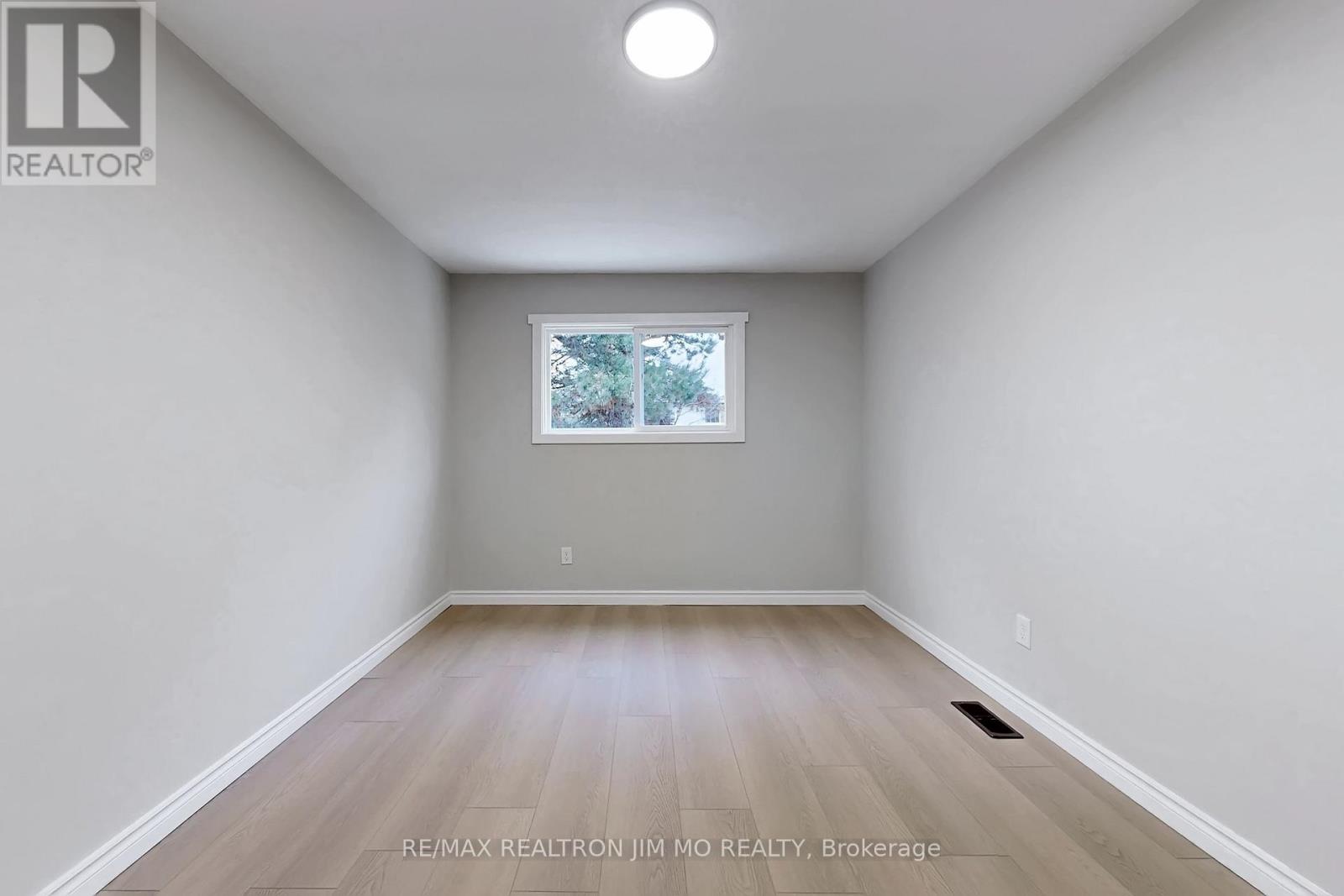 31 Angus Drive, Toronto, Ontario  M2J 2W9 - Photo 23 - C12686016