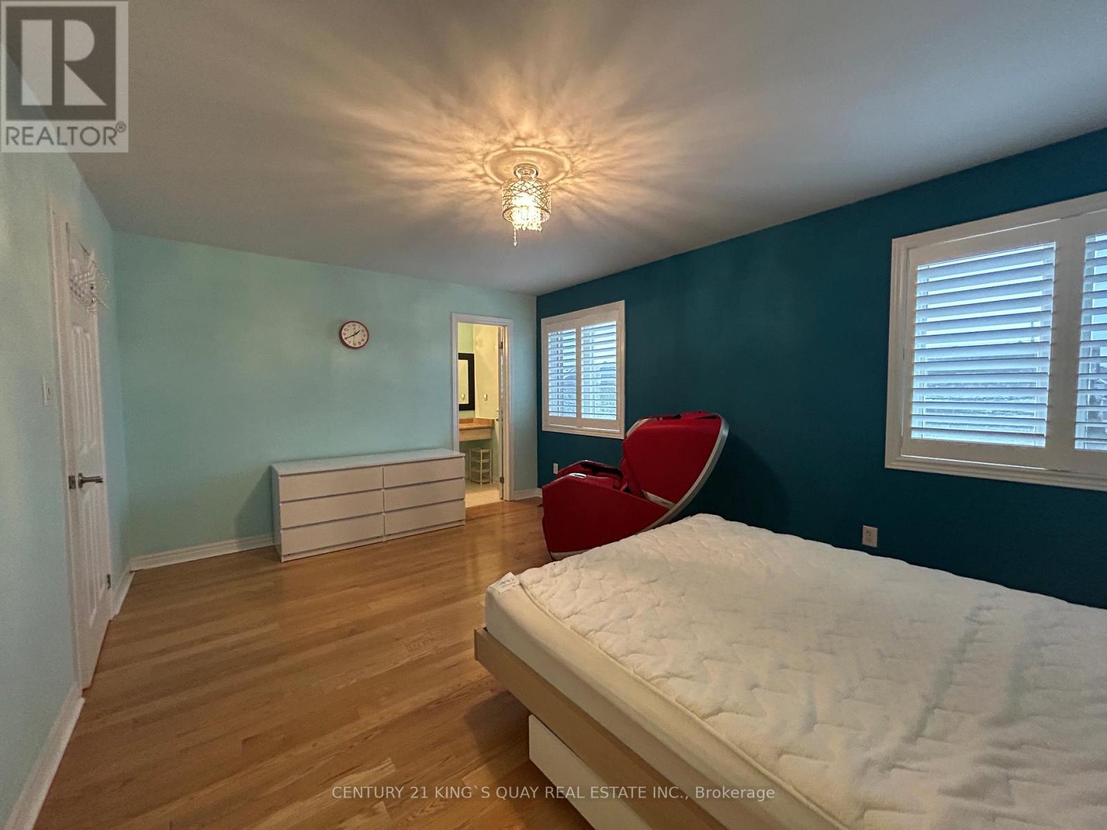 64 Innisvale Drive, Markham, Ontario  L6B 1G6 - Photo 21 - N12688472