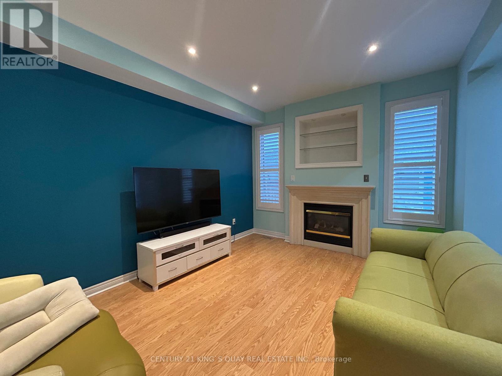 64 Innisvale Drive, Markham, Ontario  L6B 1G6 - Photo 12 - N12688472