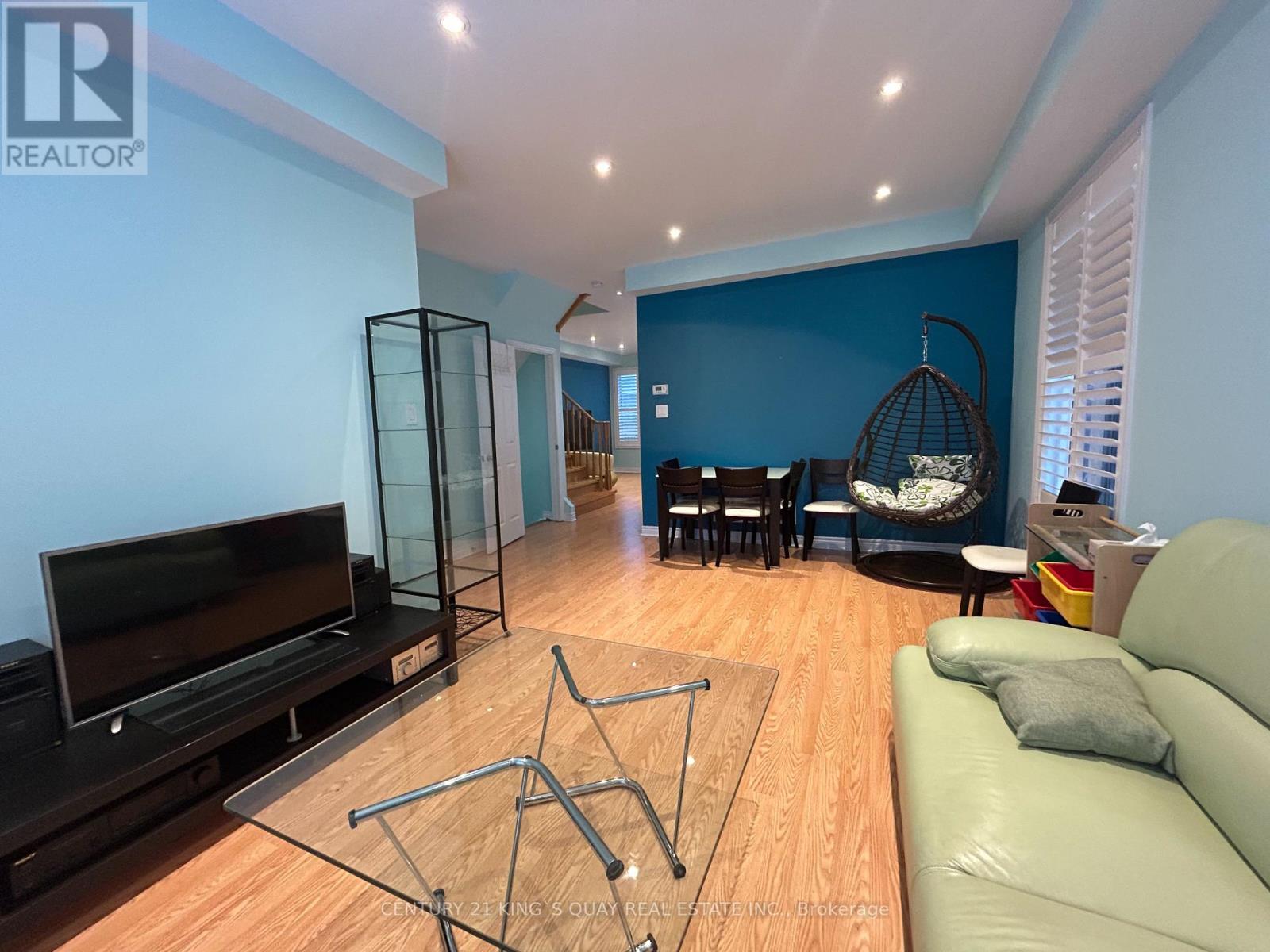 64 Innisvale Drive, Markham, Ontario  L6B 1G6 - Photo 6 - N12688472