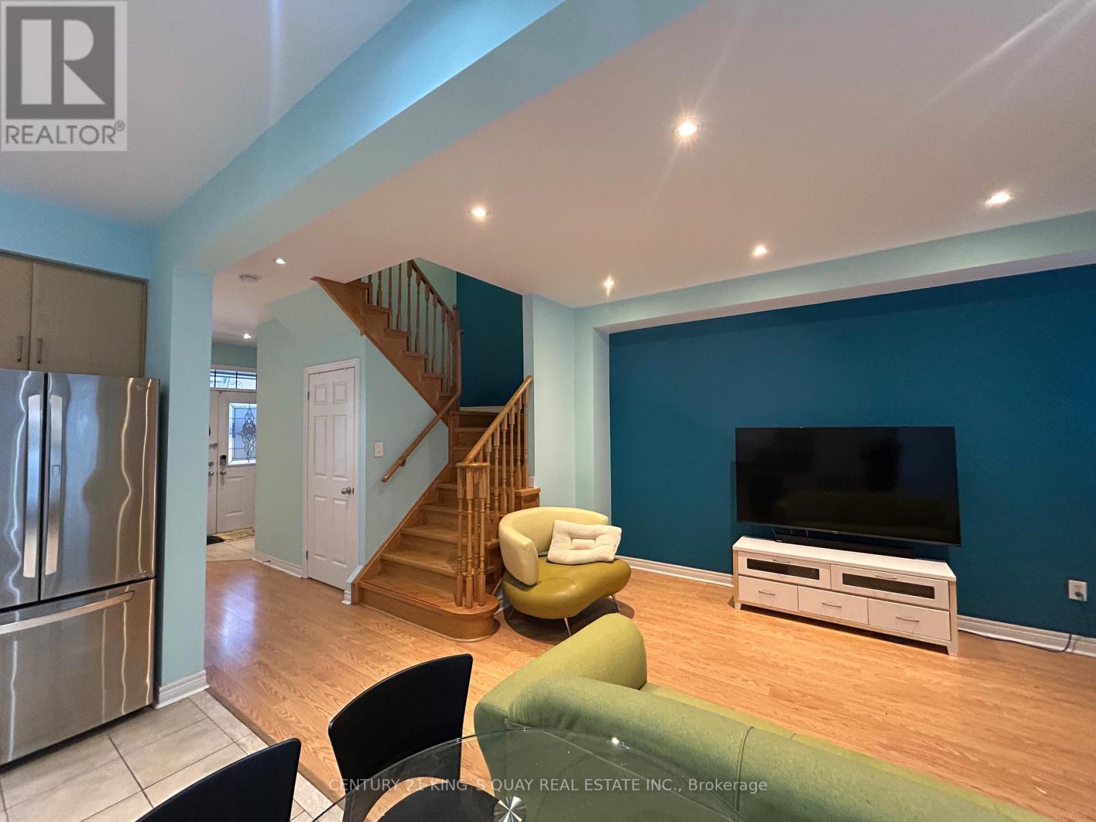 64 Innisvale Drive, Markham, Ontario  L6B 1G6 - Photo 17 - N12688472