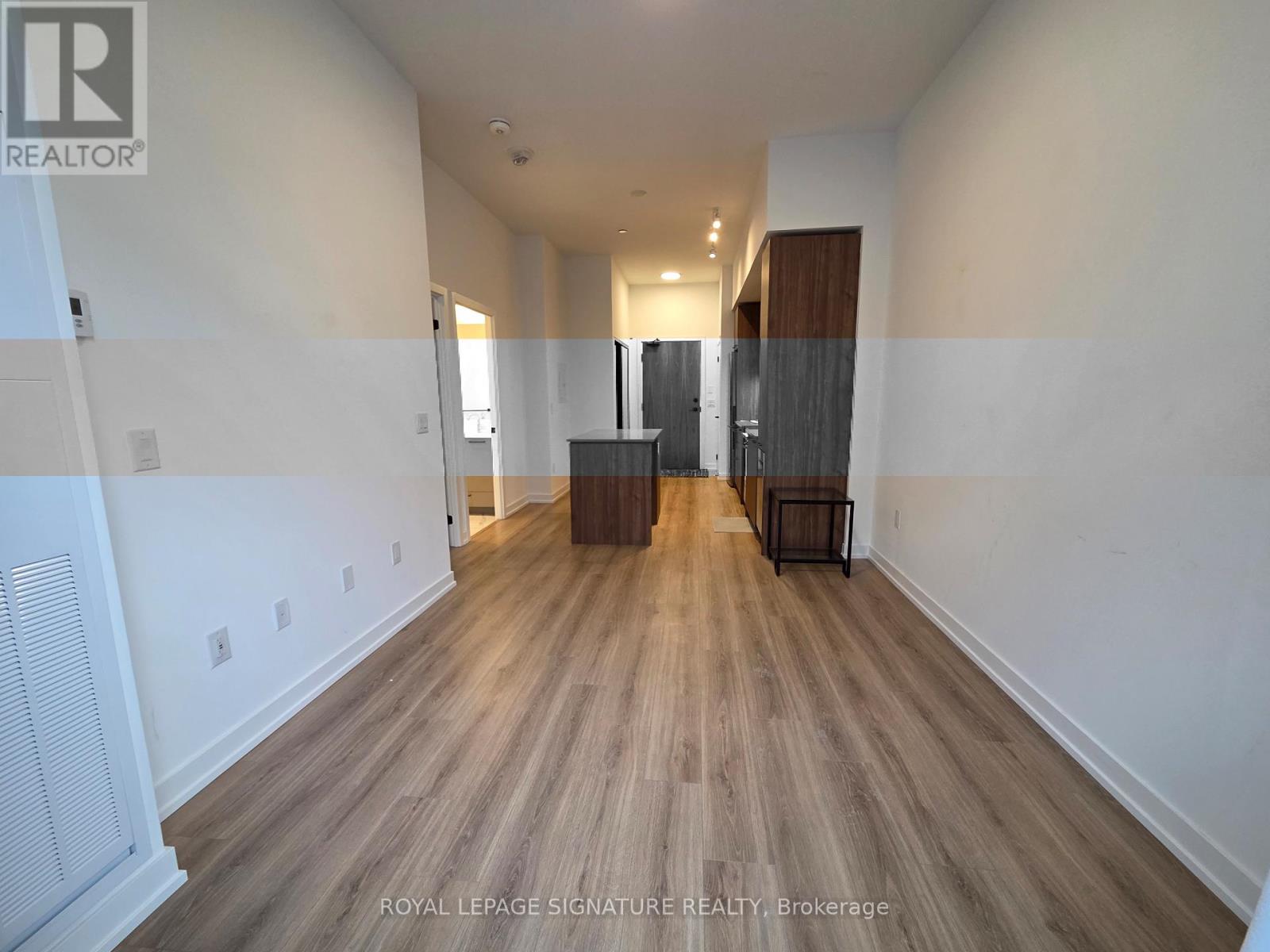 103 - 10 Lagerfeld Drive, Brampton, Ontario  L7A 5L3 - Photo 11 - W12540226