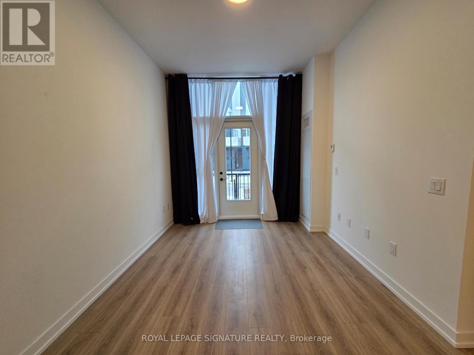 103 - 10 Lagerfeld Drive, Brampton, Ontario  L7A 5L3 - Photo 3 - W12540226