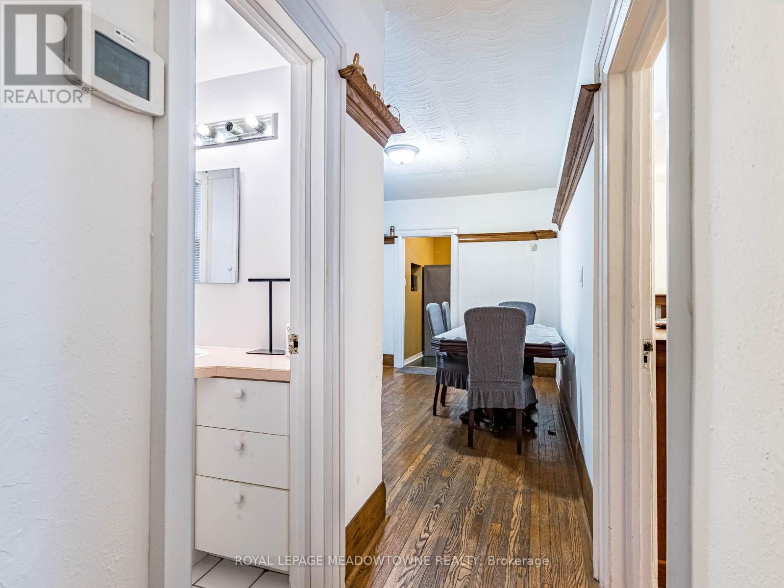 54 Bicknell Avenue, Toronto, Ontario  M6M 4G5 - Photo 20 - W12688654