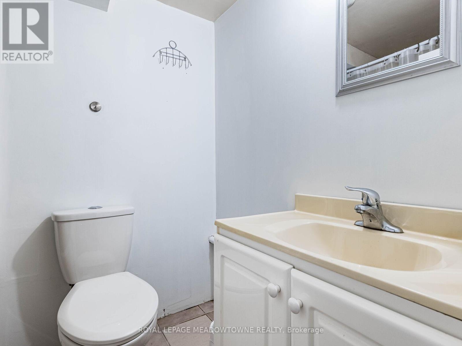 54 Bicknell Avenue, Toronto, Ontario  M6M 4G5 - Photo 33 - W12688654