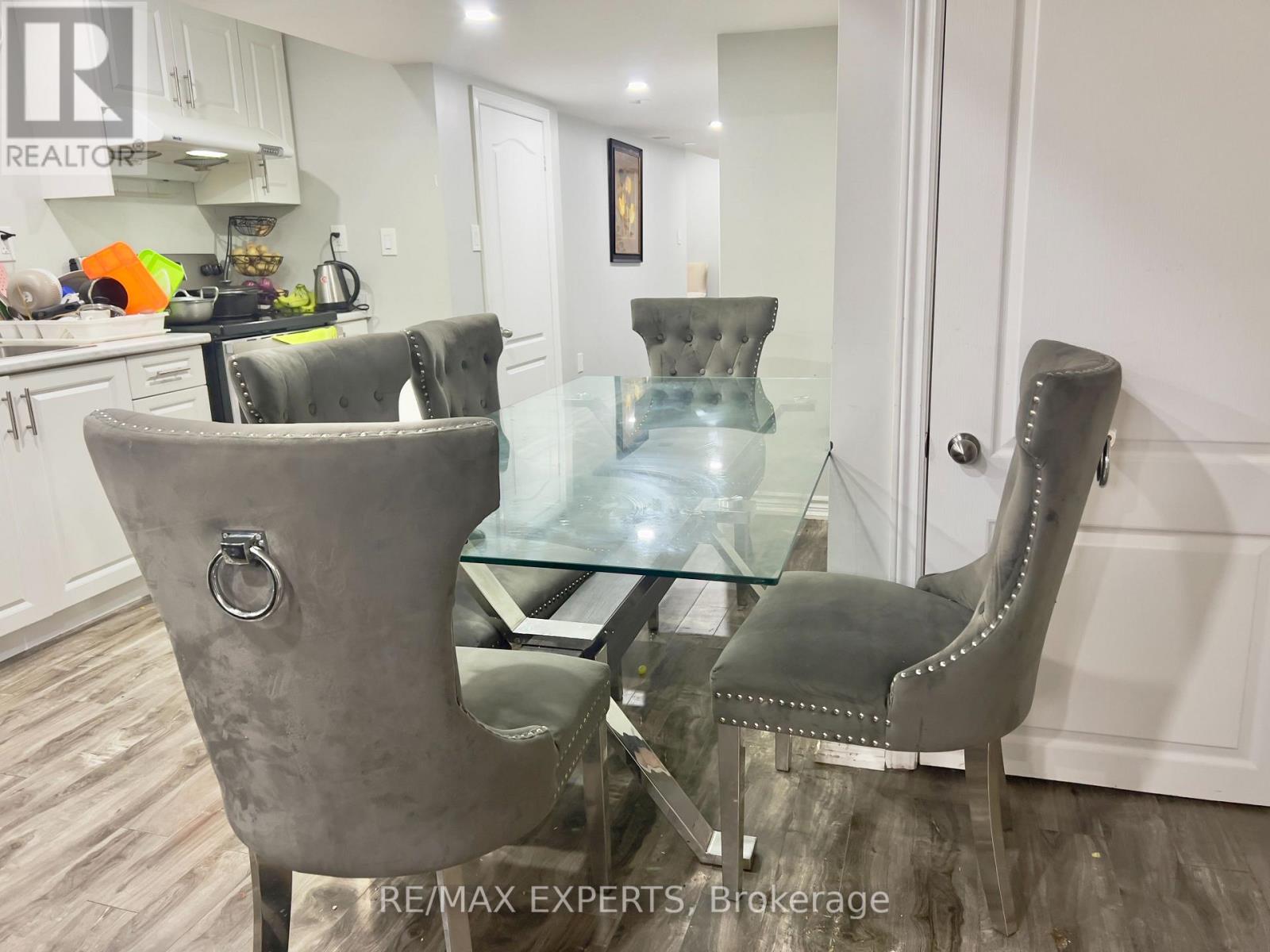 Lower - 3 Torraville Street, Brampton, Ontario  L6R 0Y5 - Photo 17 - W12688840