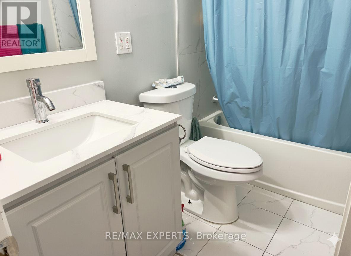 Lower - 3 Torraville Street, Brampton, Ontario  L6R 0Y5 - Photo 33 - W12688840