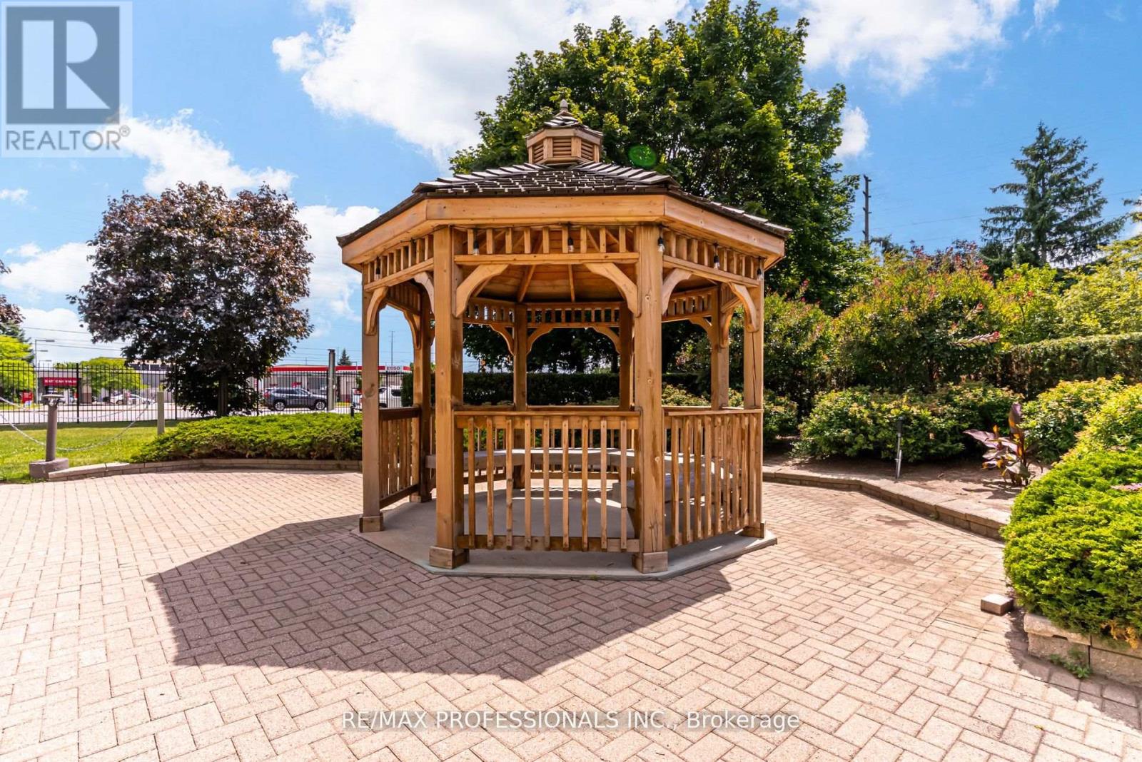 1703 - 700 Constellation Drive, Mississauga, Ontario  L5R 3G8 - Photo 42 - W12688868