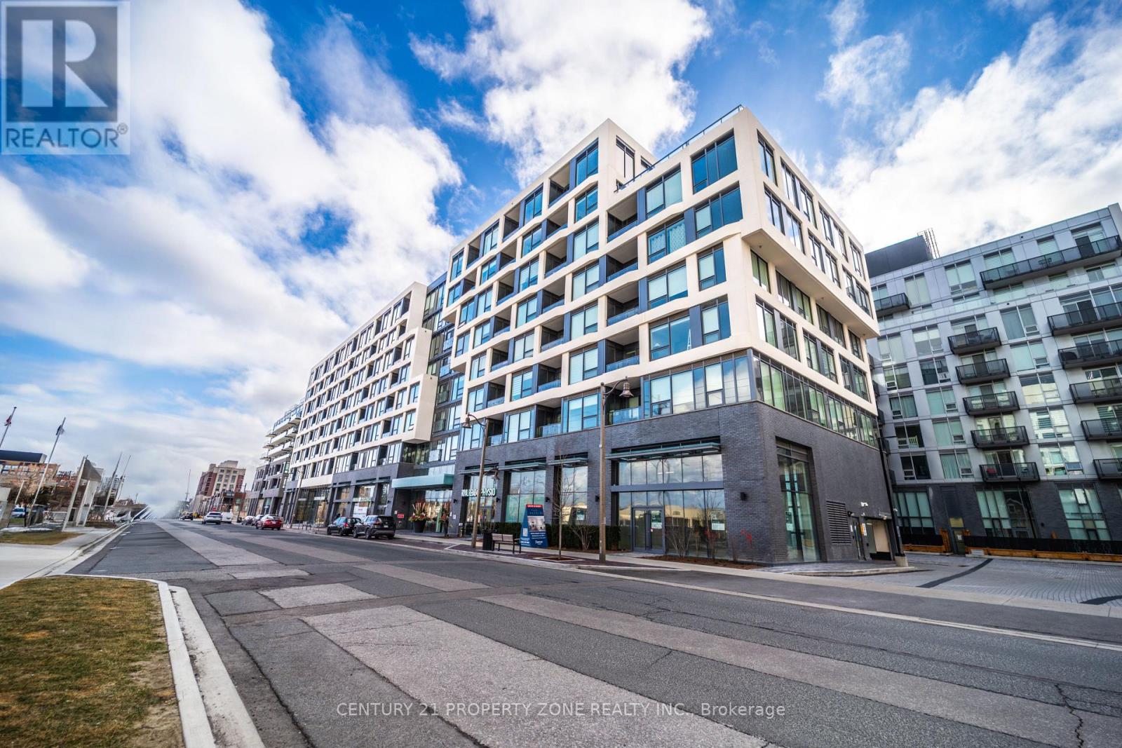 107 - 2450 Old Bronte Road, Oakville, Ontario  L6M 5P6 - Photo 2 - W12688888