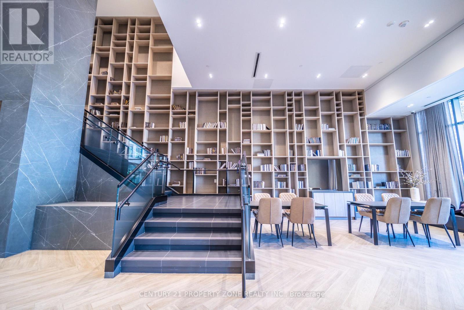 107 - 2450 Old Bronte Road, Oakville, Ontario  L6M 5P6 - Photo 8 - W12688888