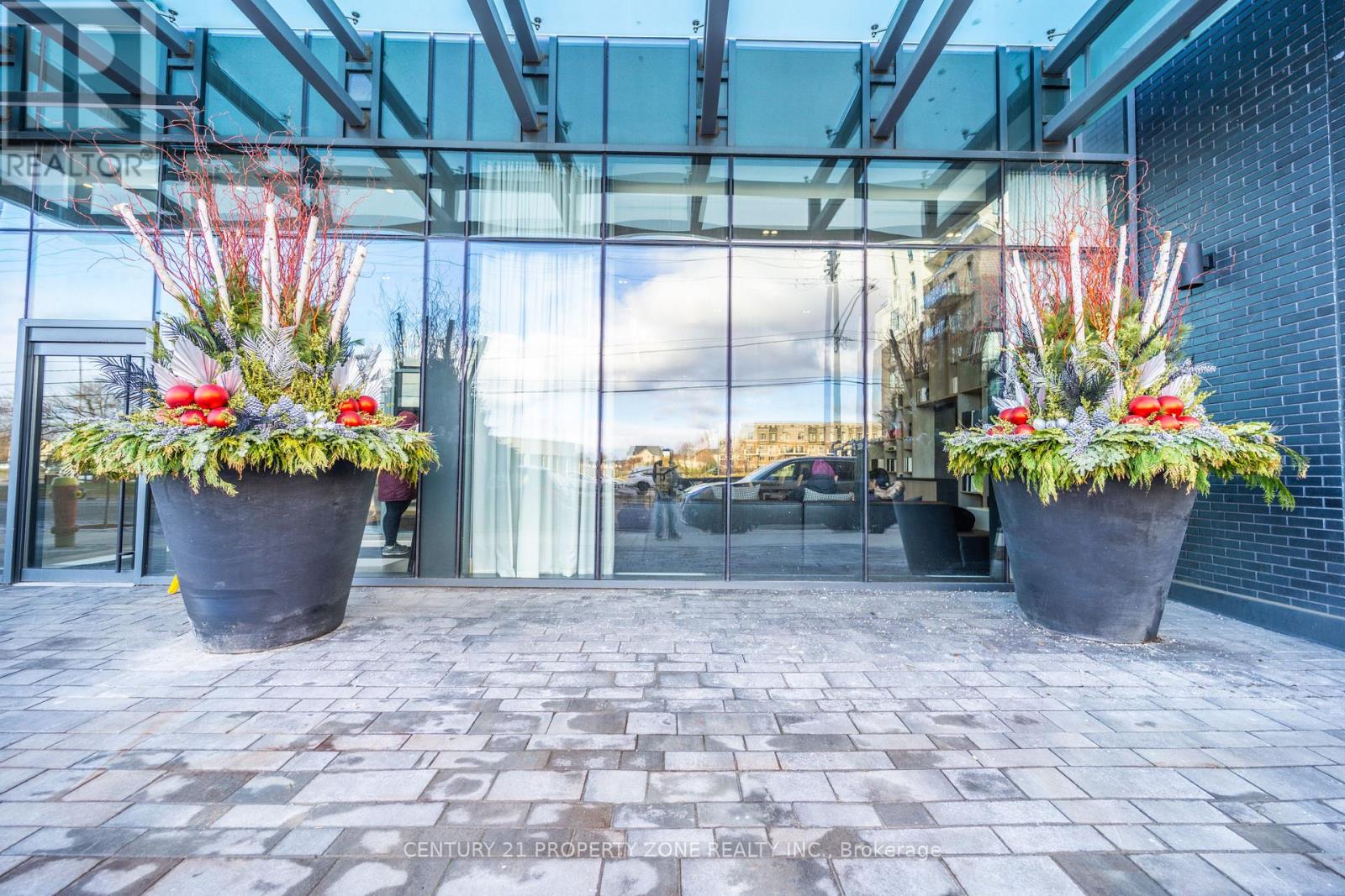 107 - 2450 Old Bronte Road, Oakville, Ontario  L6M 5P6 - Photo 9 - W12688888