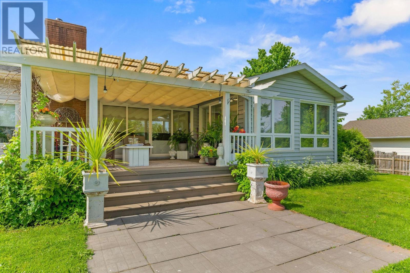 12 Westhill Drive, Charlottetown, Prince Edward Island  C1E 1N8 - Photo 37 - 202600646