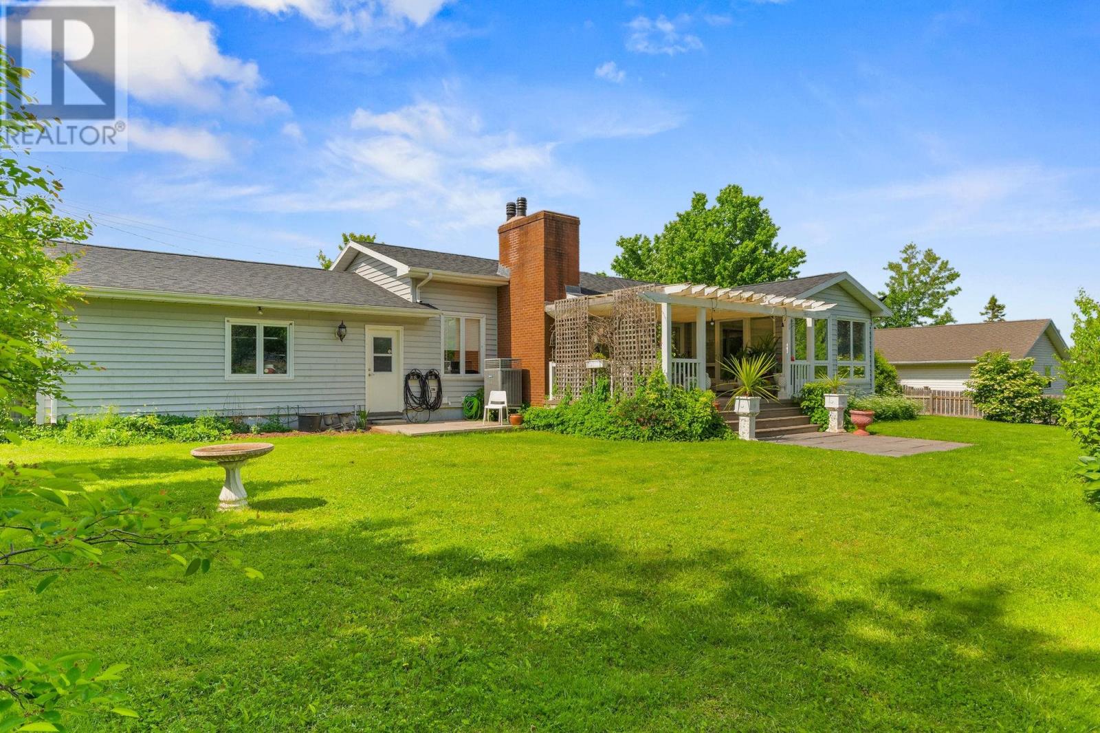 12 Westhill Drive, Charlottetown, Prince Edward Island  C1E 1N8 - Photo 38 - 202600646