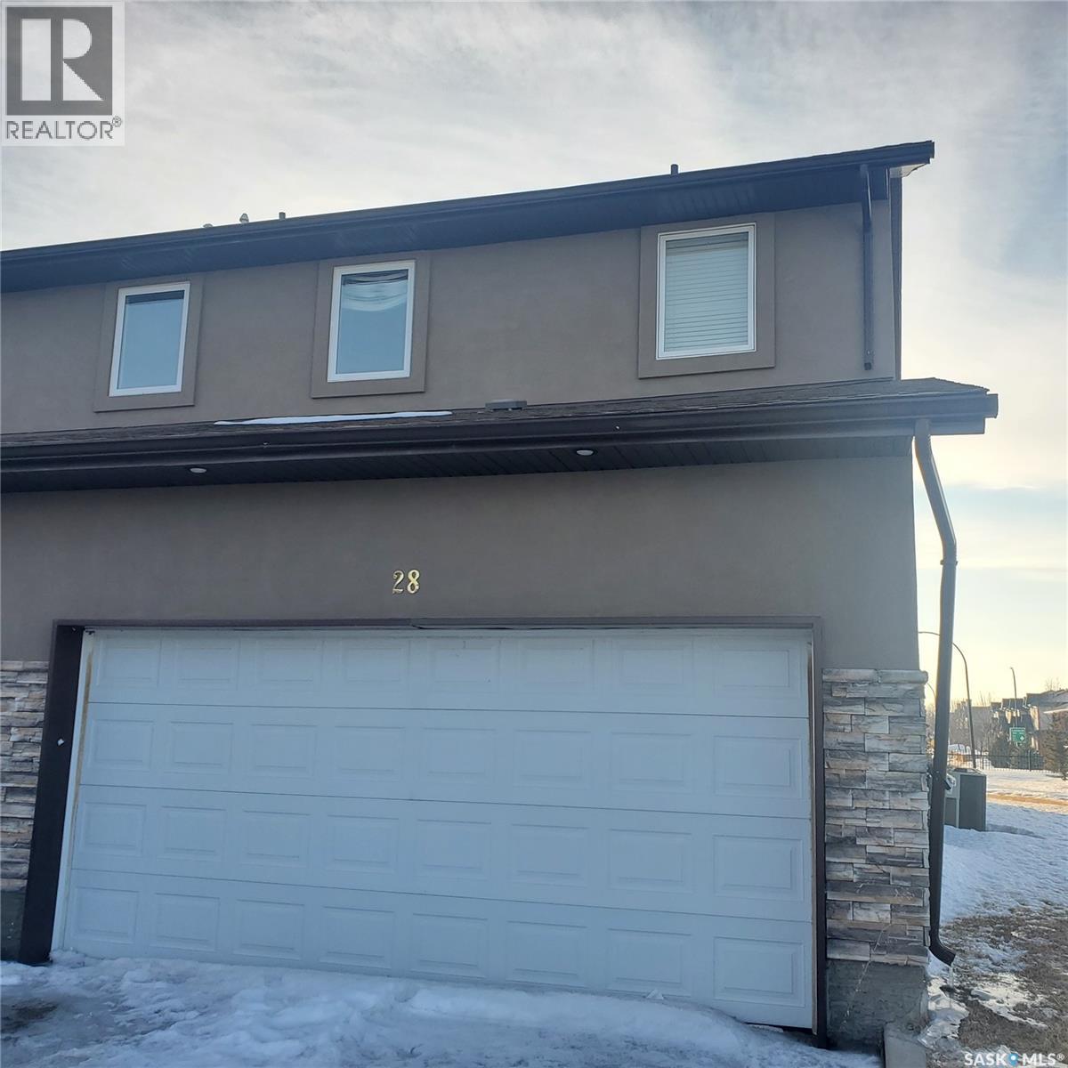 28 1703 Patrick Crescent, Saskatoon, Saskatchewan  S7W 0G1 - Photo 2 - SK026668