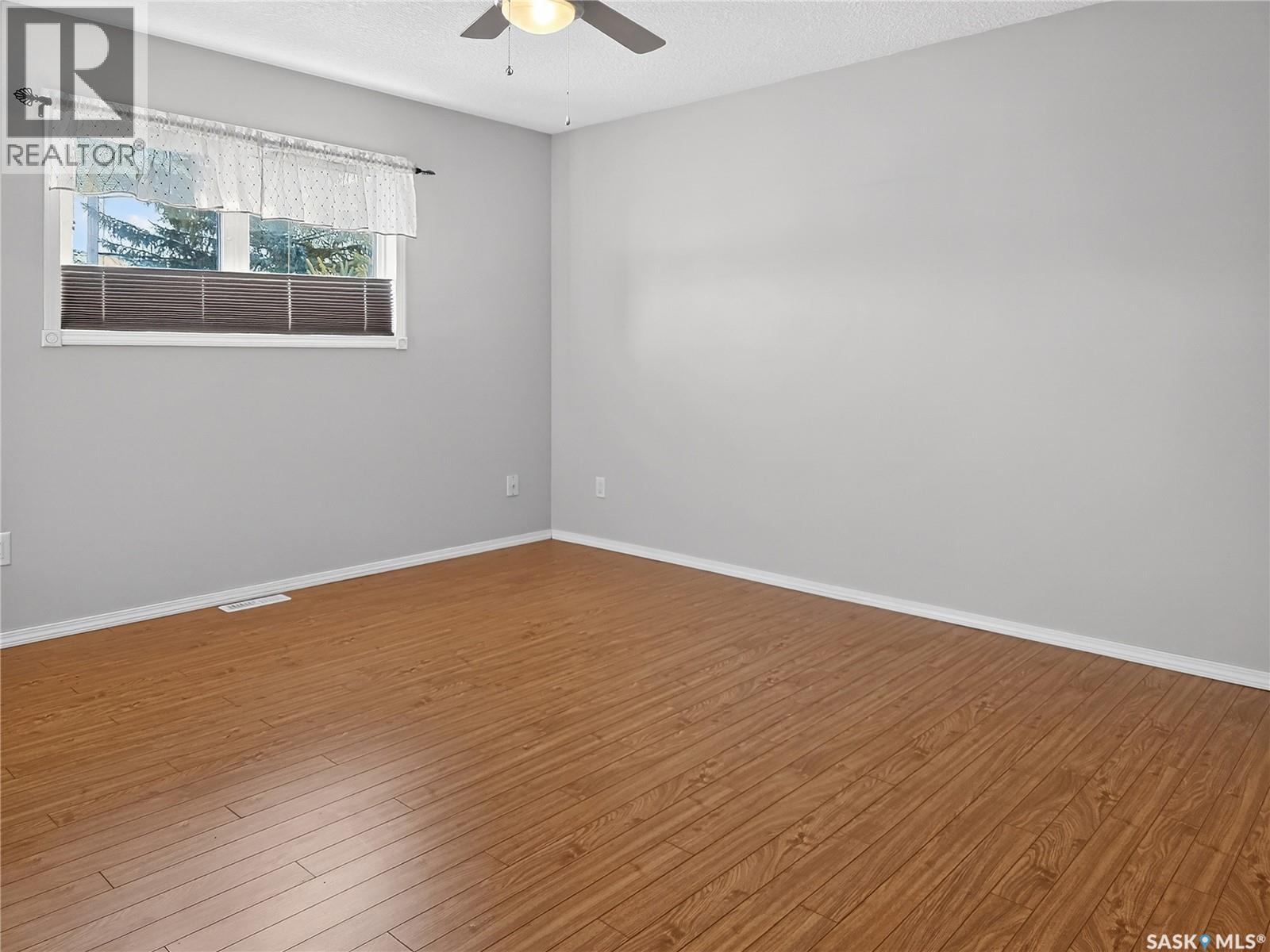 105 Nelson Avenue, Kipling, Saskatchewan  S0G 2S0 - Photo 25 - SK026601