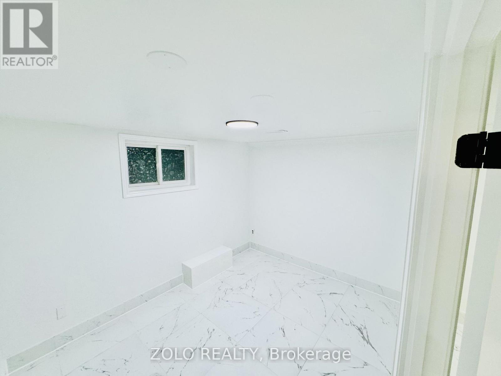 Lower / Basement - 285 West 31 Street, Hamilton, Ontario  L9C 5G5 - Photo 4 - X12688702