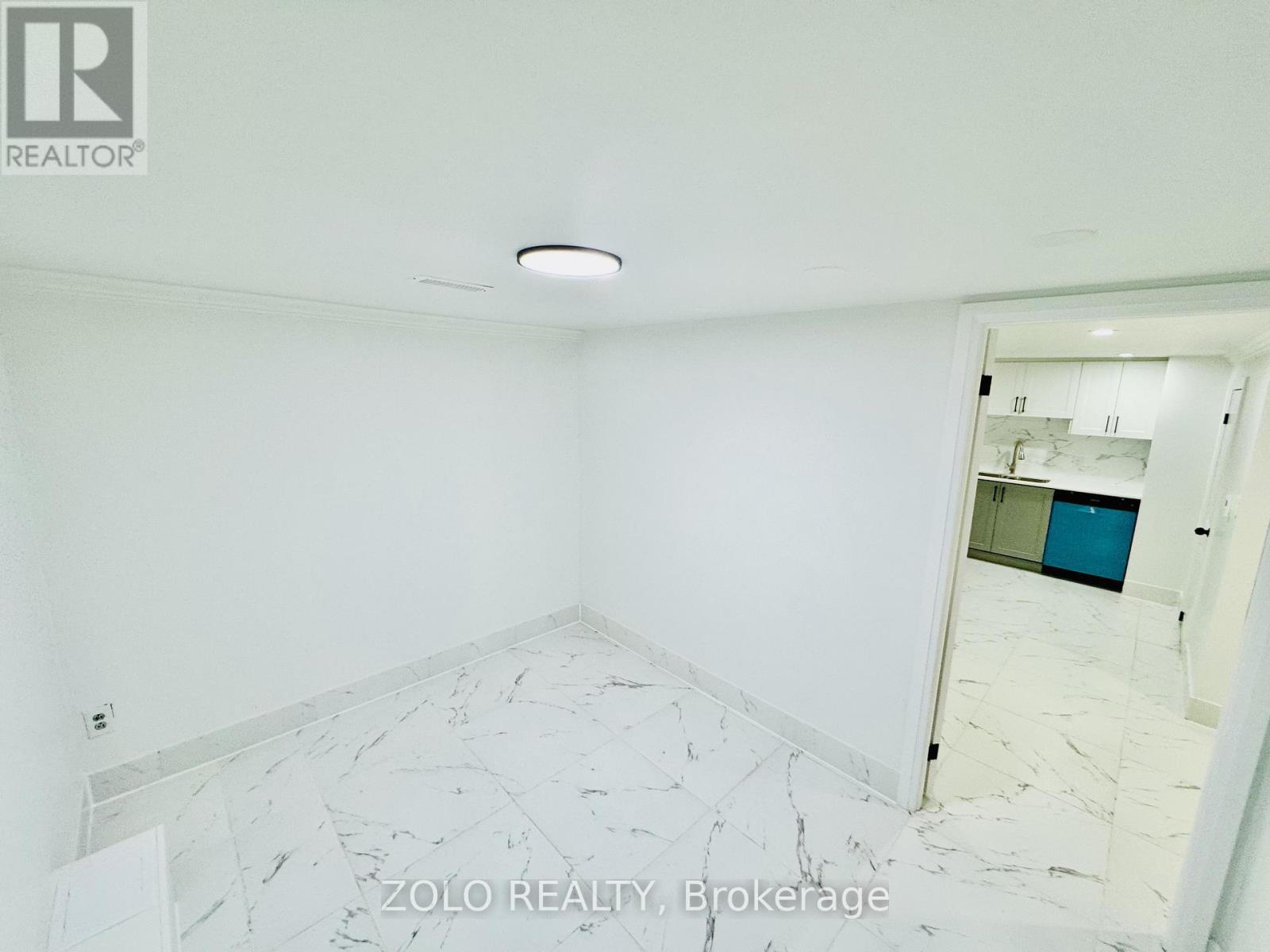 Lower / Basement - 285 West 31 Street, Hamilton, Ontario  L9C 5G5 - Photo 5 - X12688702