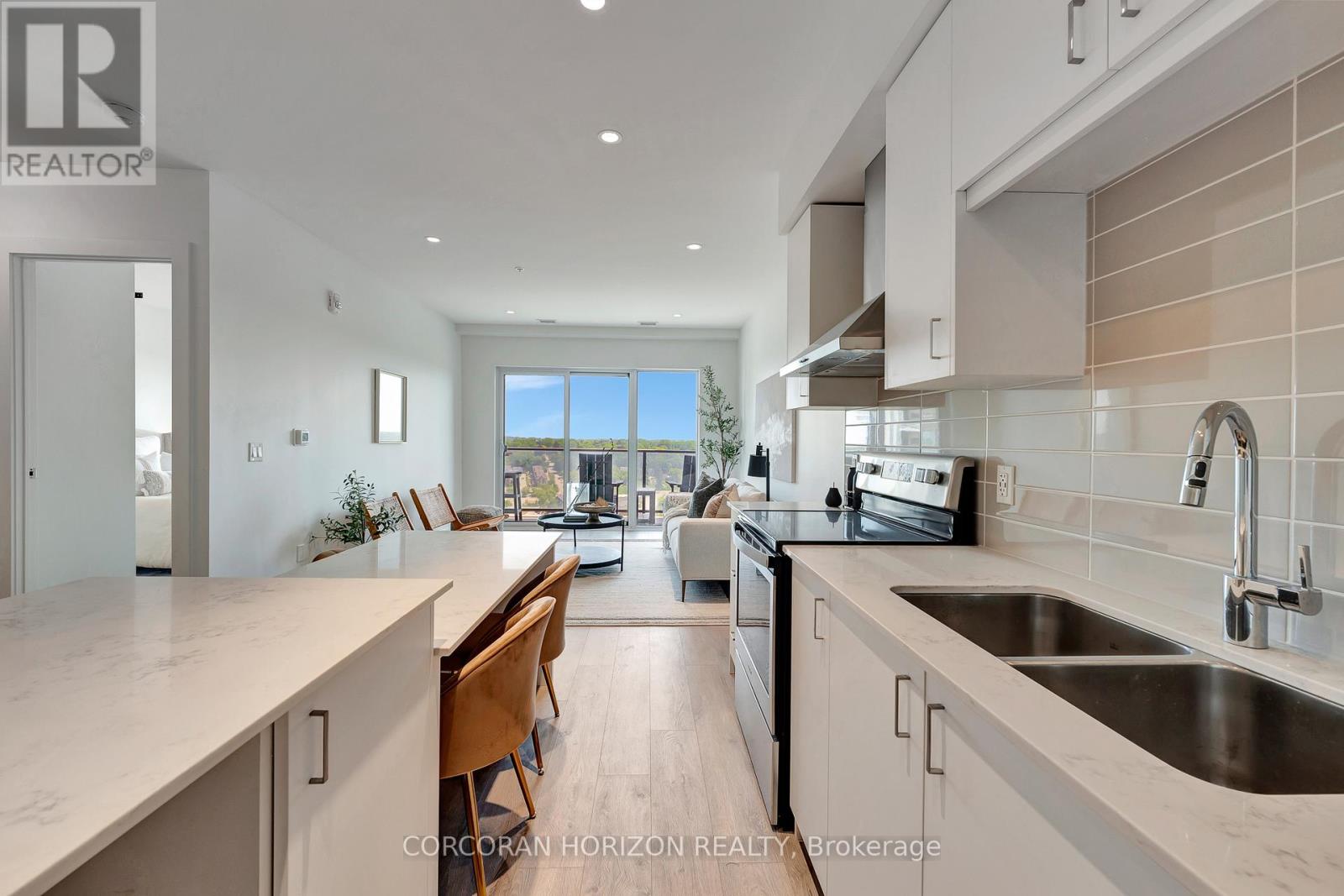 1511 - 15 Glebe Street, Cambridge, Ontario  N1S 0C3 - Photo 11 - X12688742