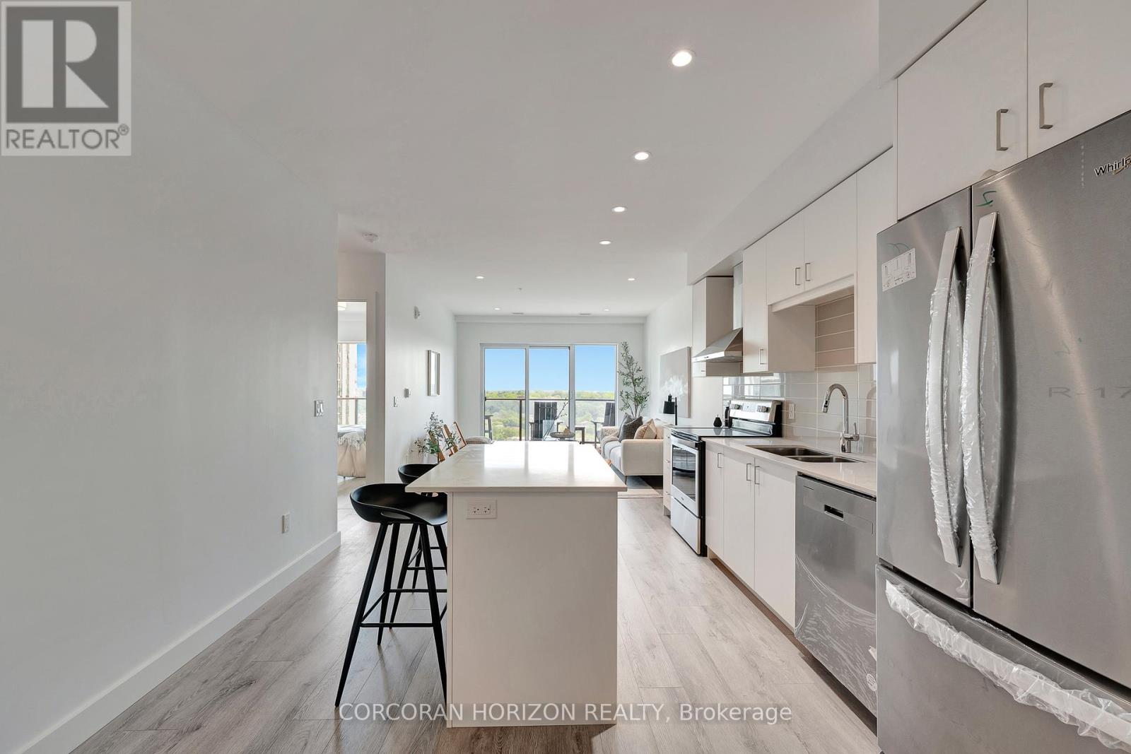 1511 - 15 Glebe Street, Cambridge, Ontario  N1S 0C3 - Photo 8 - X12688742