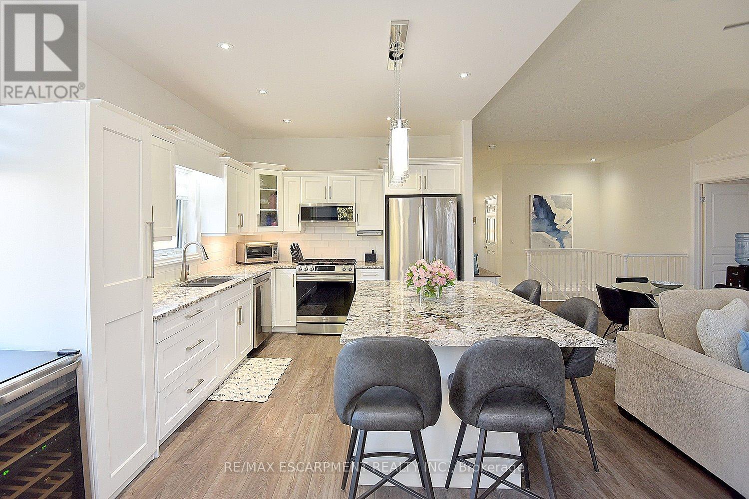 18 - 92 Loretta Drive, Niagara-On-The-Lake, Ontario  L0S 1T0 - Photo 21 - X12688872