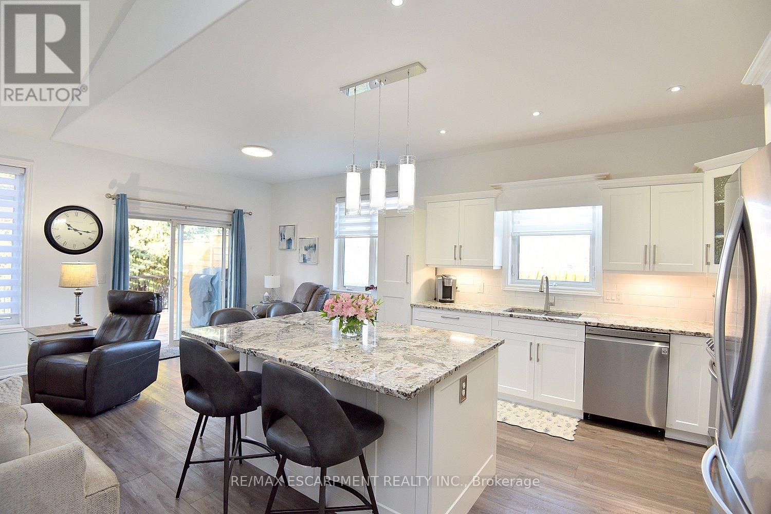 18 - 92 Loretta Drive, Niagara-On-The-Lake, Ontario  L0S 1T0 - Photo 26 - X12688872