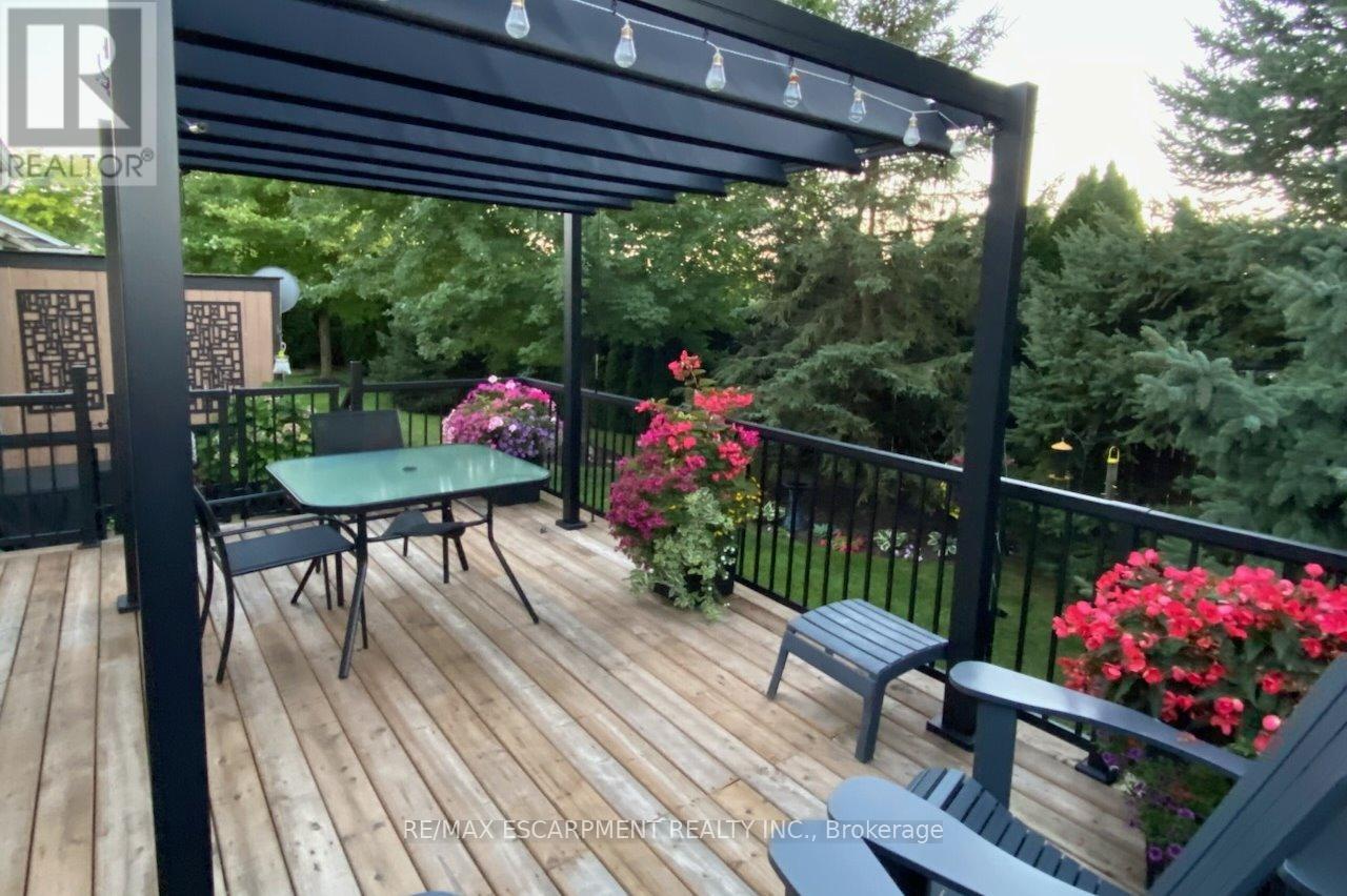 18 - 92 Loretta Drive, Niagara-On-The-Lake, Ontario  L0S 1T0 - Photo 47 - X12688872