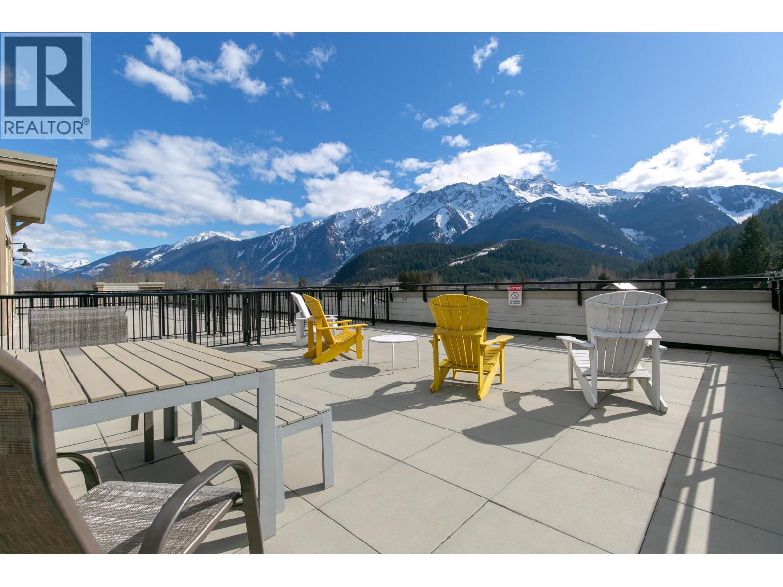 209 7445 FRONTIER STREET, Pemberton, British Columbia