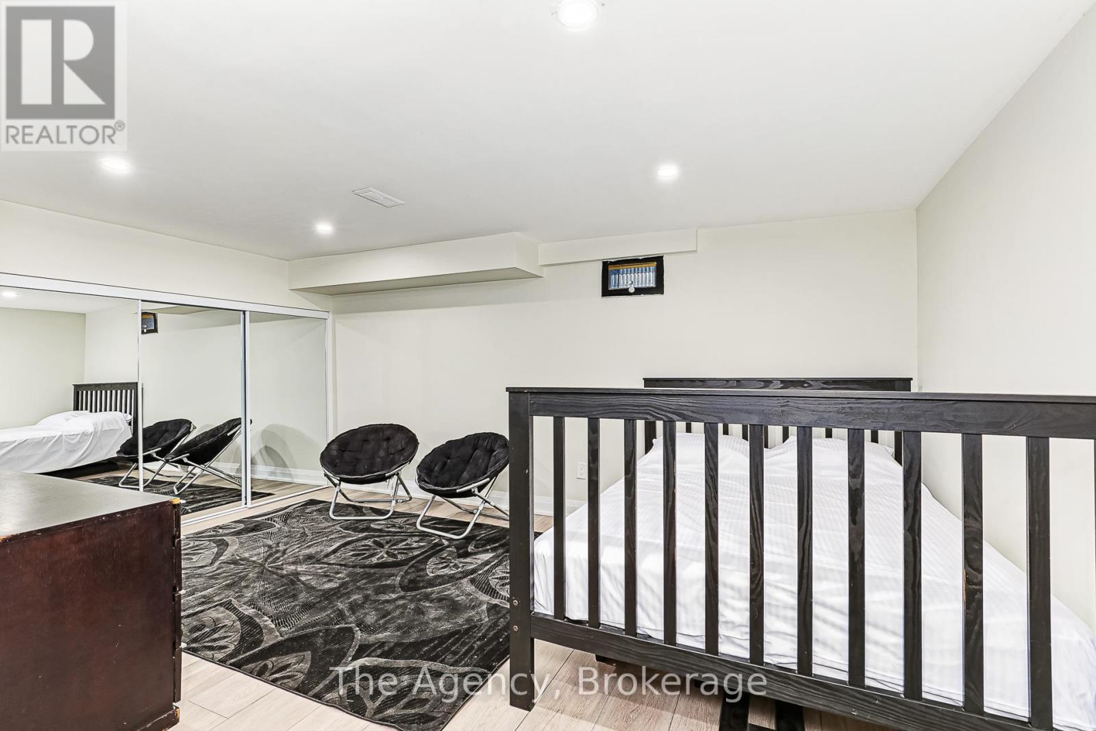 136 Grand Cypress Lane, Blue Mountains, Ontario  L9Y 0K7 - Photo 25 - X12688910