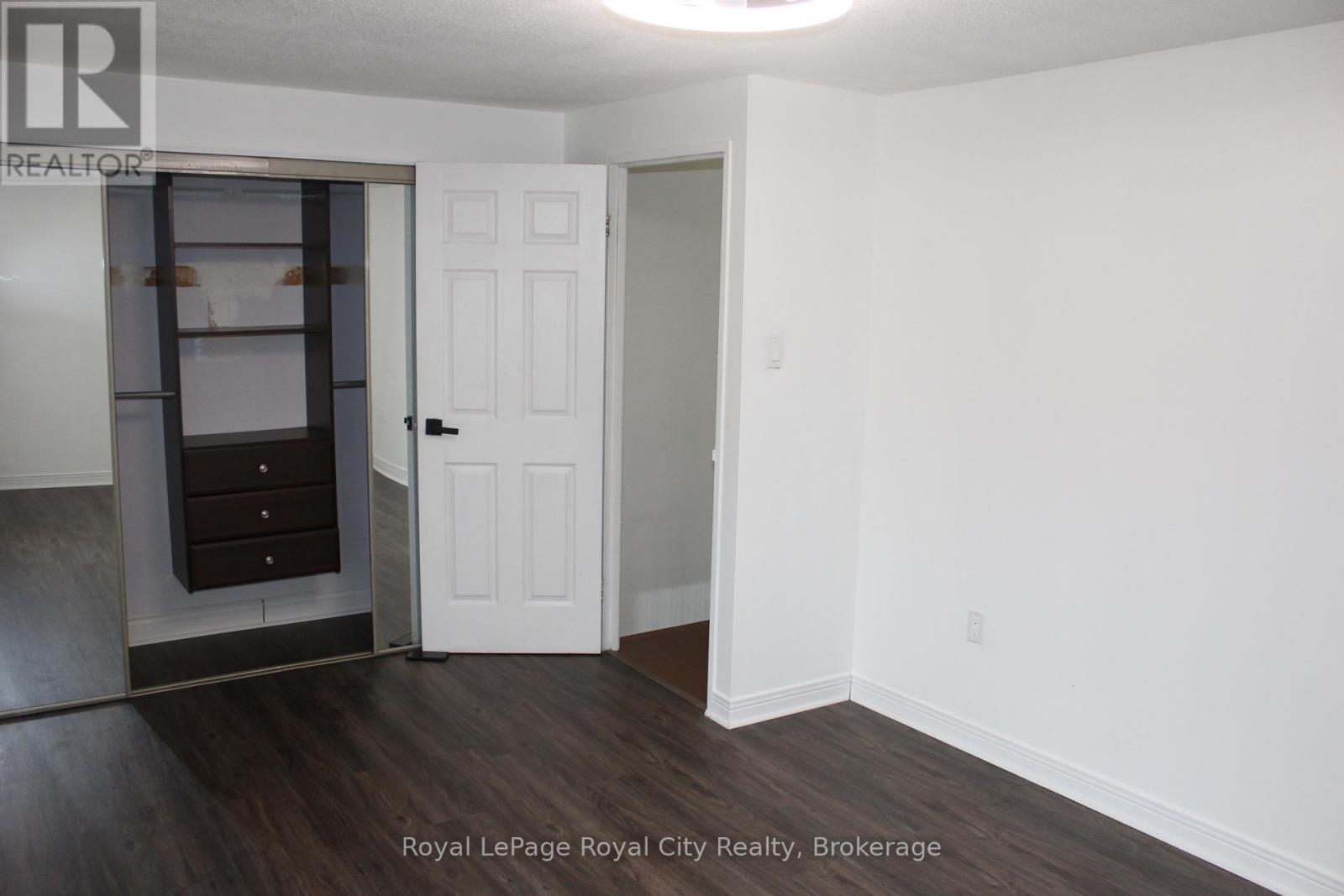 137 Jansen Avenue, Kitchener, Ontario  N2A 2L8 - Photo 13 - X12688954