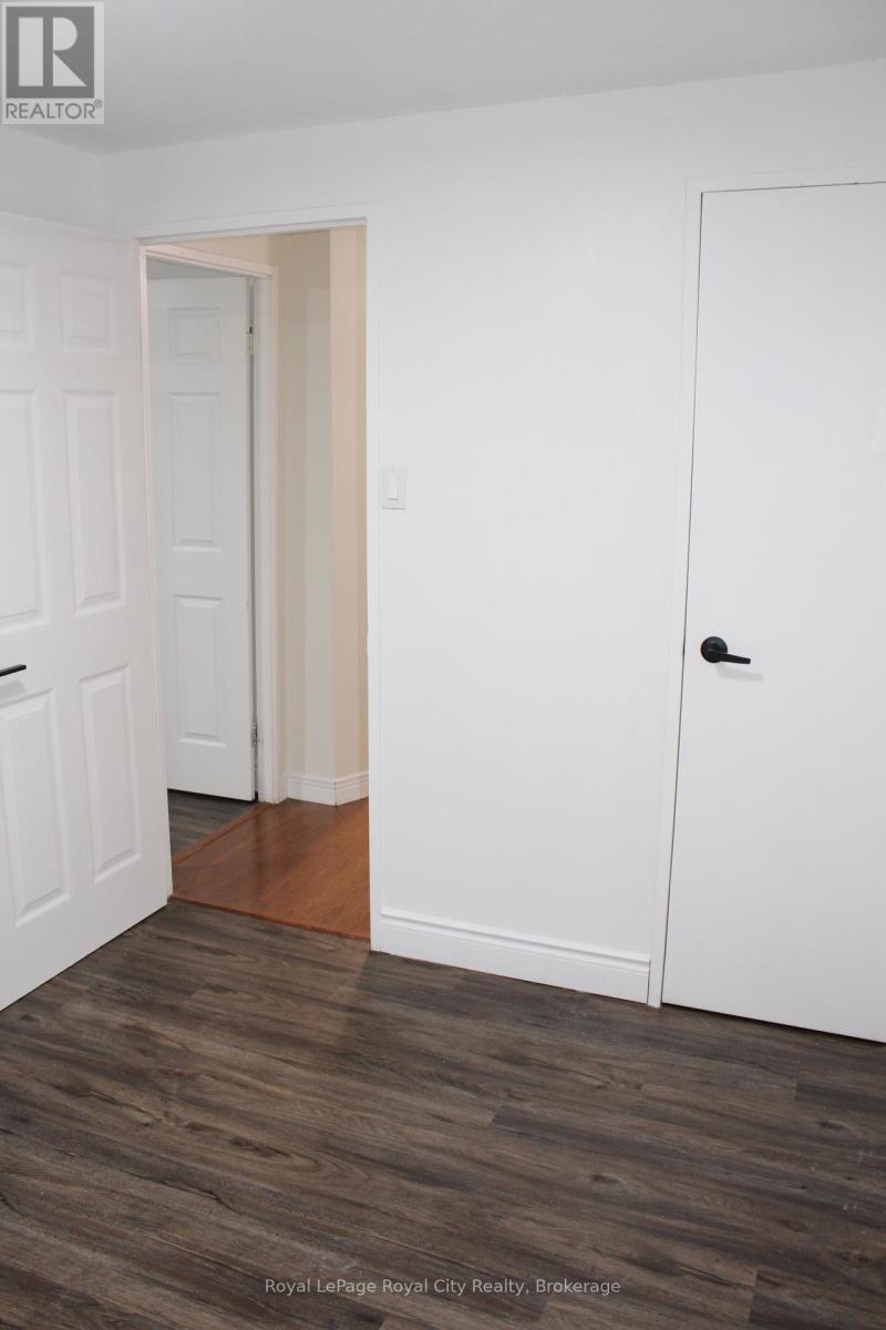 137 Jansen Avenue, Kitchener, Ontario  N2A 2L8 - Photo 18 - X12688954