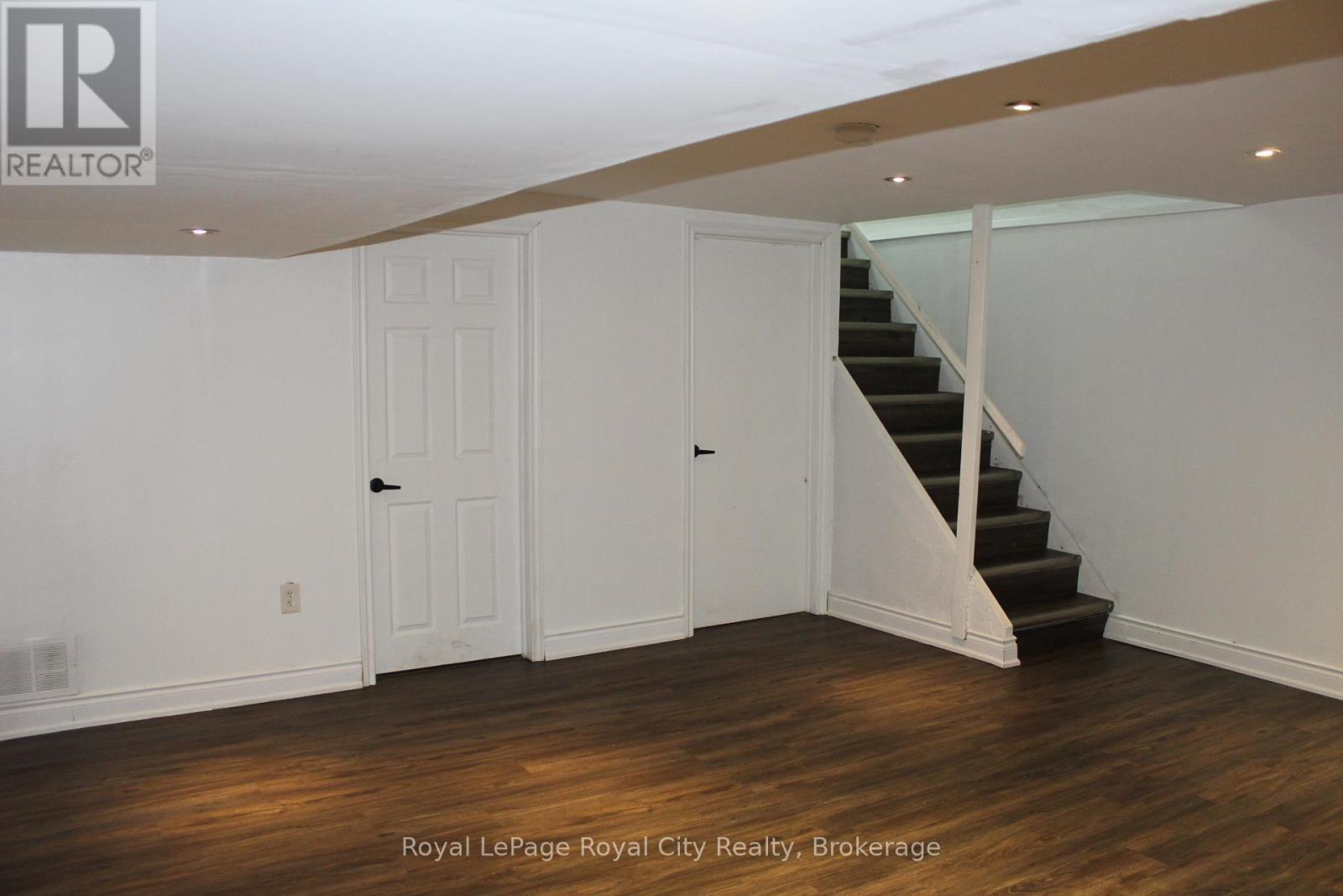 137 Jansen Avenue, Kitchener, Ontario  N2A 2L8 - Photo 21 - X12688954