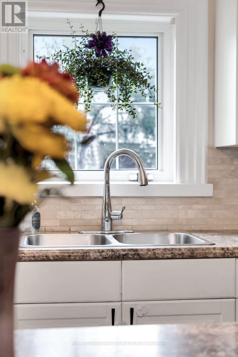 16 Benjamin Street, Belleville, Ontario  K8P 1P7 - Photo 12 - X12689010