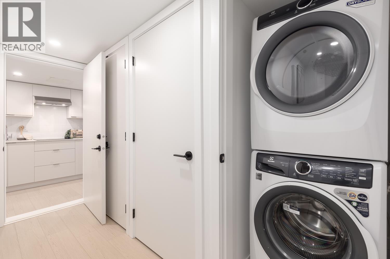 102 2329 E 34th Avenue, Vancouver, British Columbia  V5R 2S6 - Photo 12 - R3071378