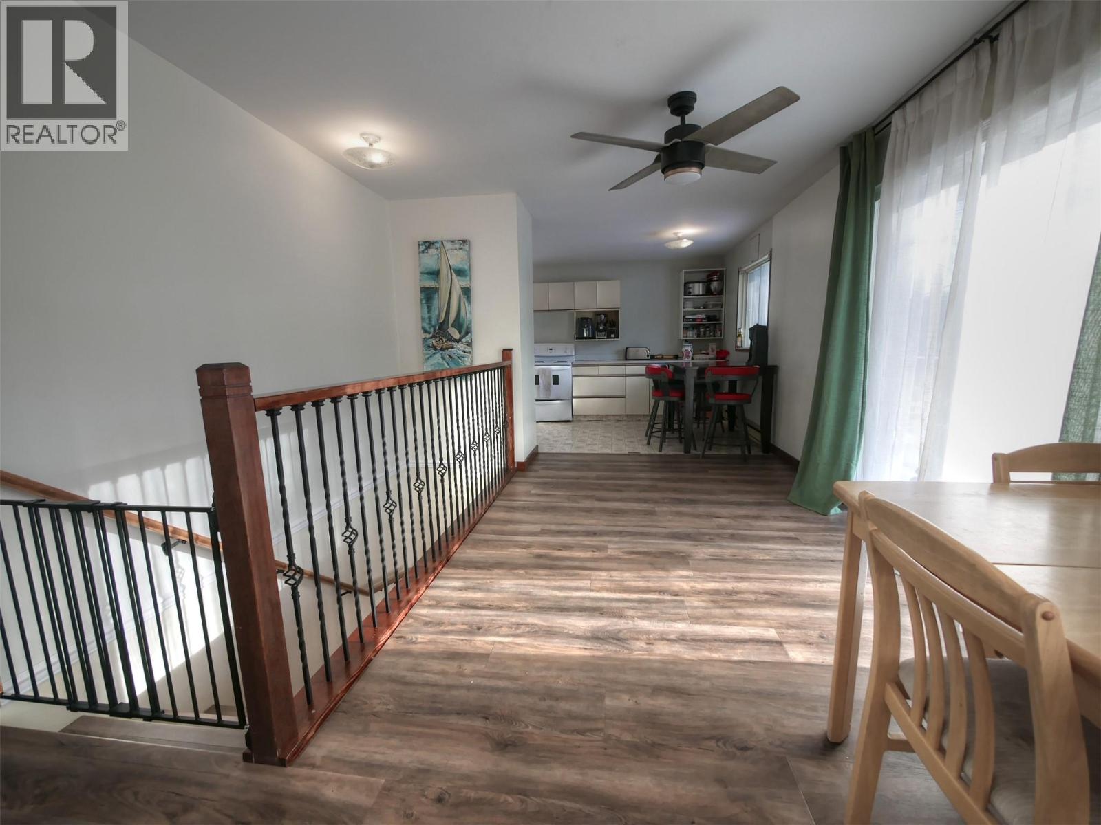 1650 Kootenay Avenue, Rossland, British Columbia  V0G 1Y0 - Photo 7 - 10372358